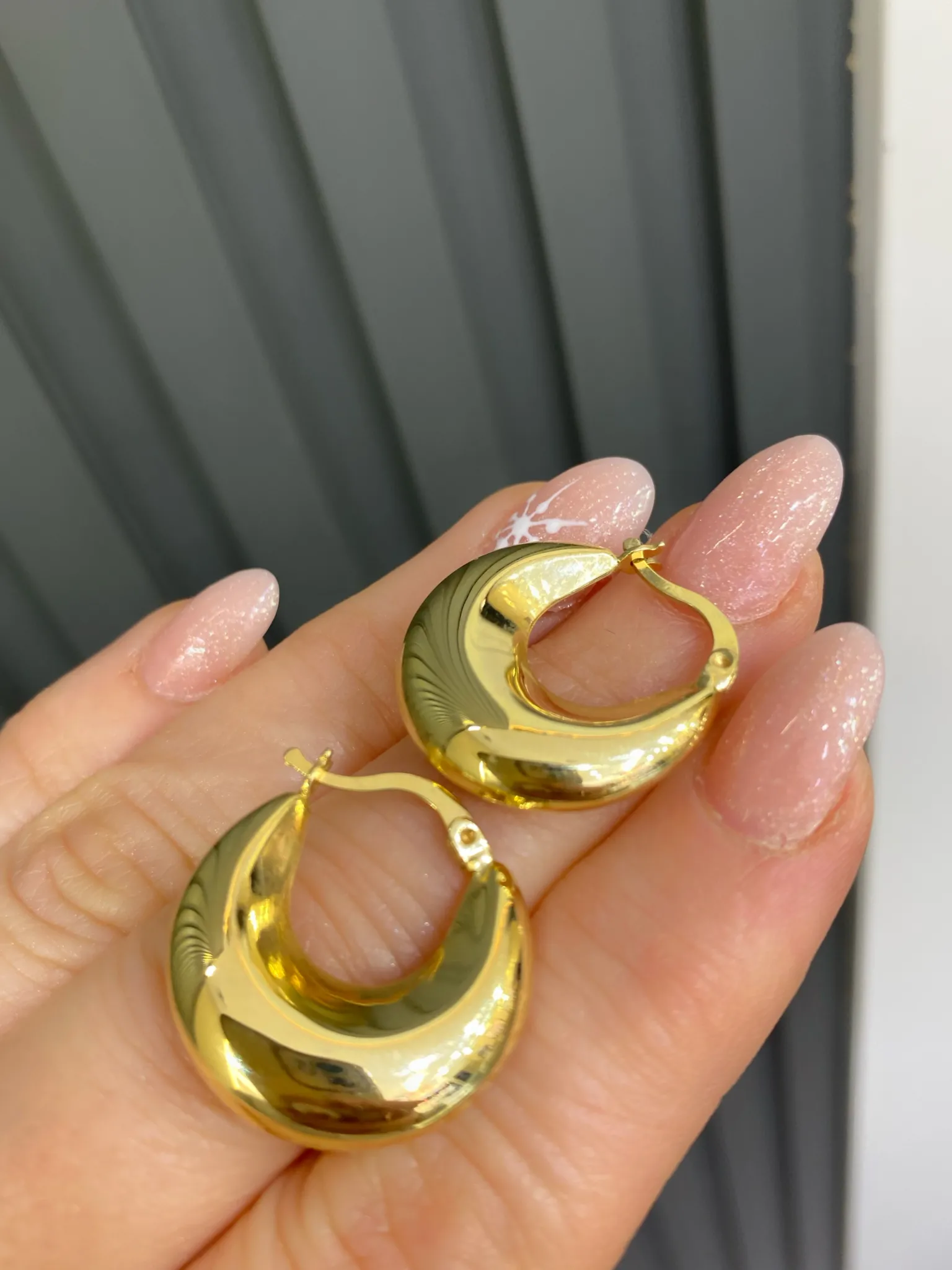 Favori Marka İtalyan Model Küpe 