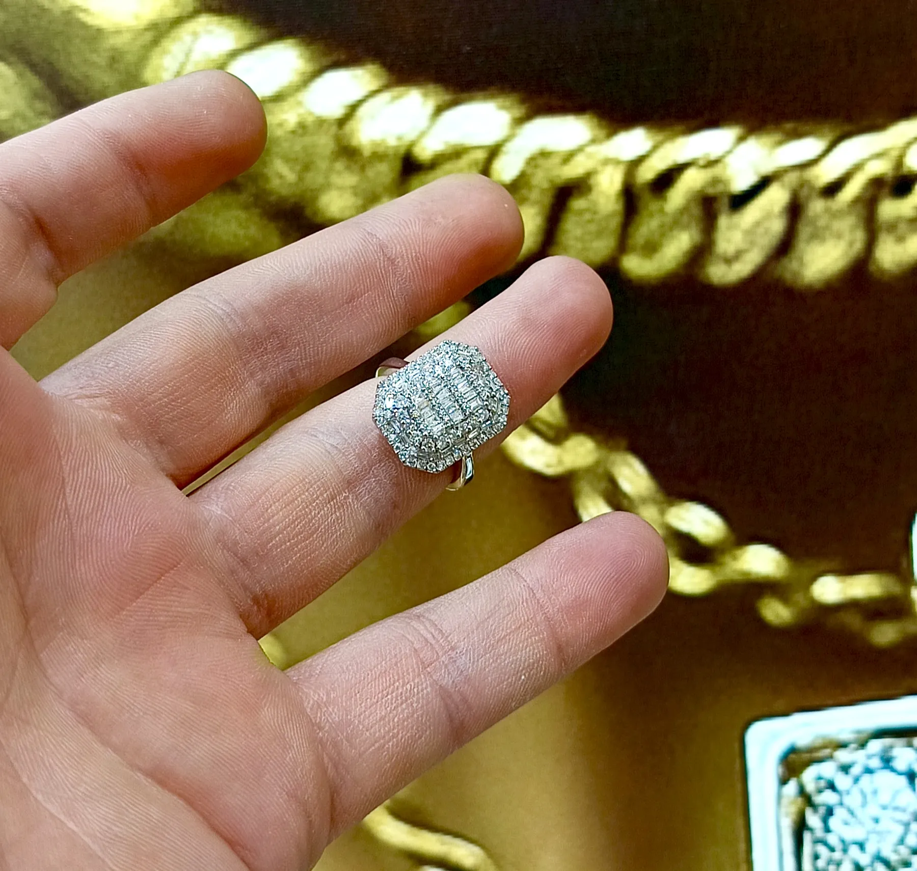 Pırlanta Taşlı Büyük Baget Yüzük