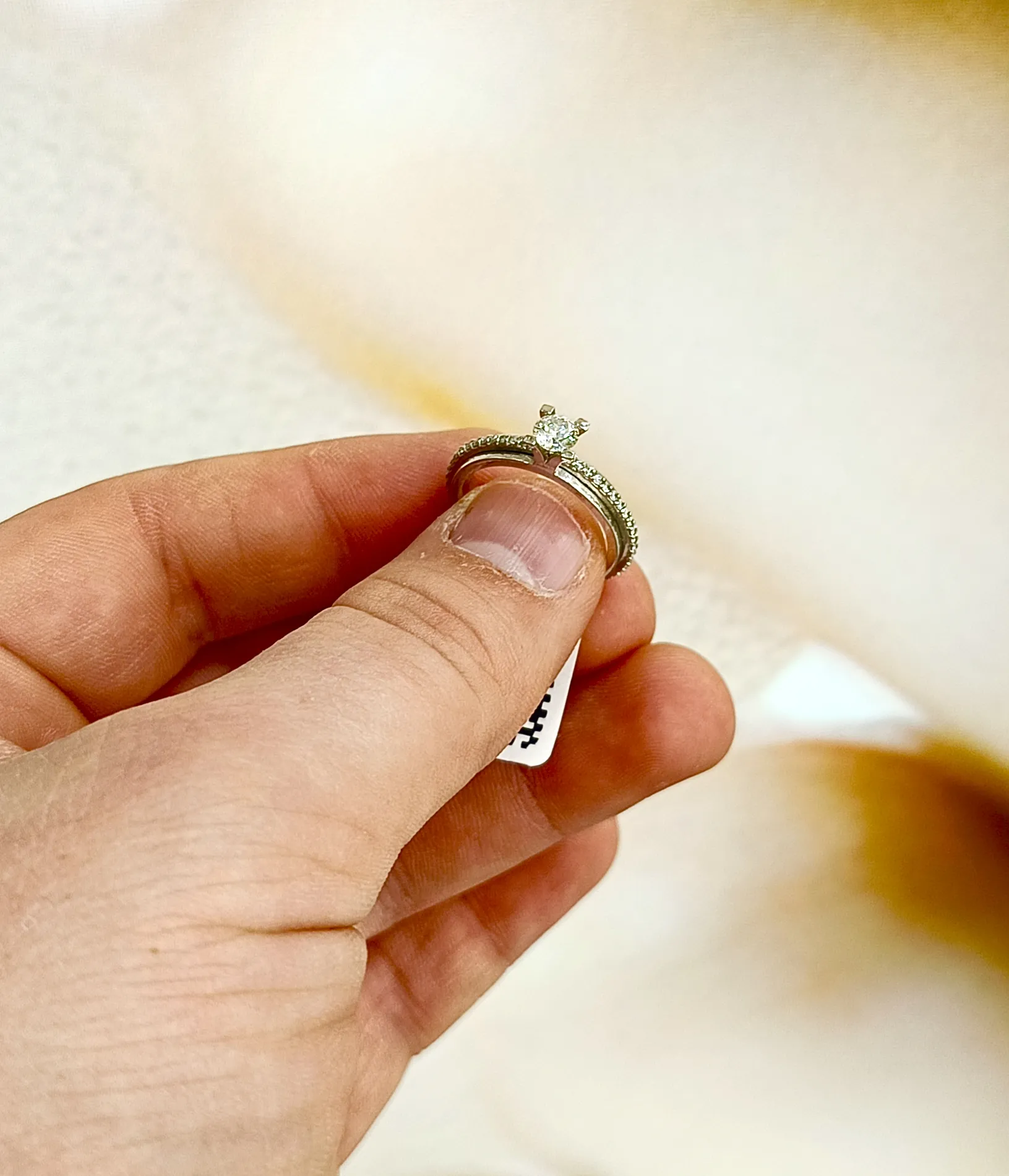 Pırlanta Tektaş Yüzük