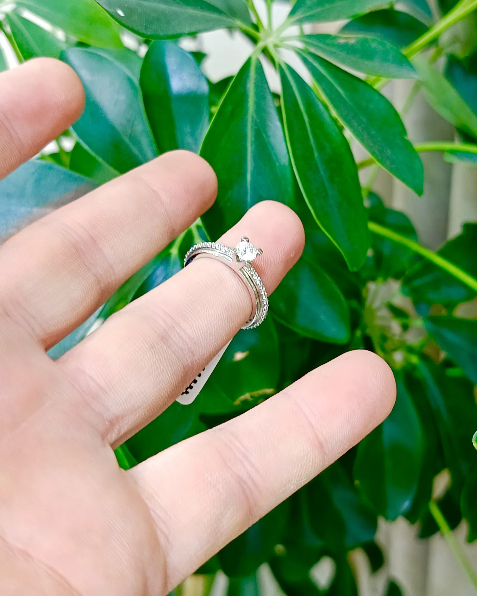 Pırlanta Tektaş Yüzük