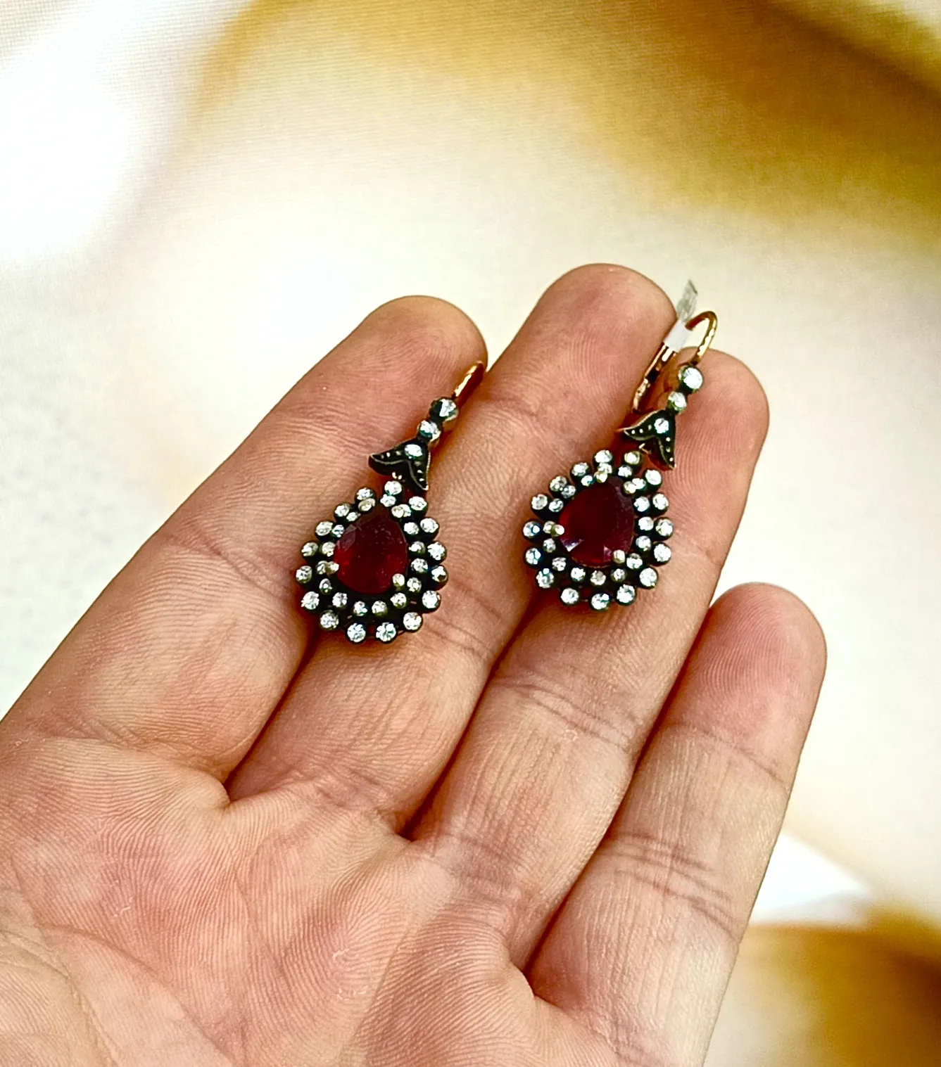 Antika Damla Yakut ve Elmas Taşlı Küpe