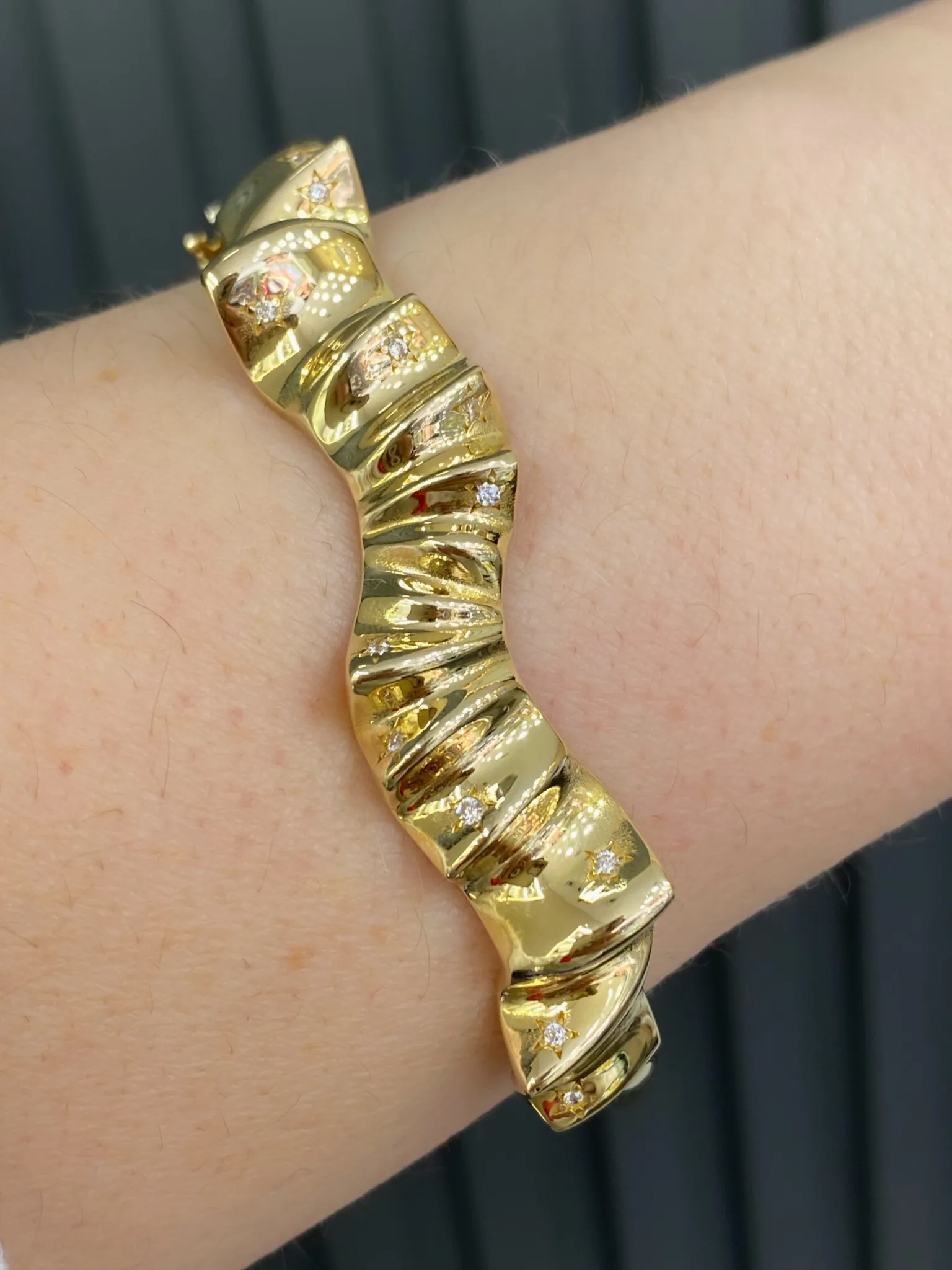 Favori Marka İtalyan Model Kelepçe