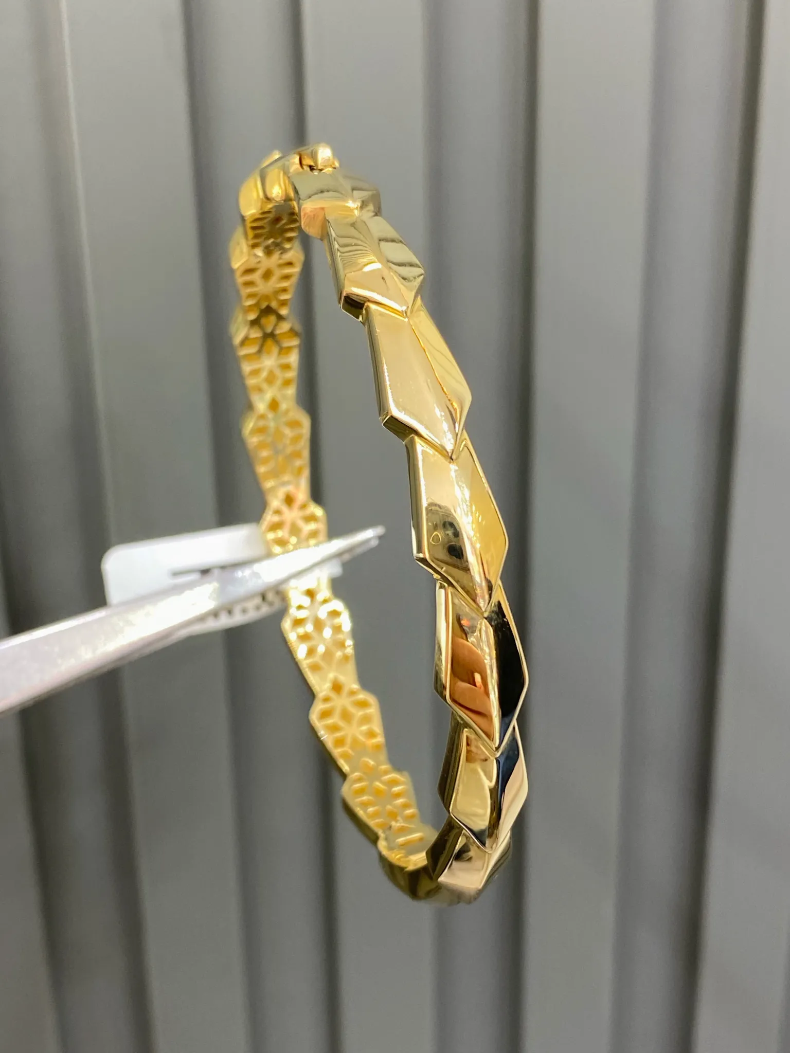 Favori Marka İtalyan Model Kelepçe 