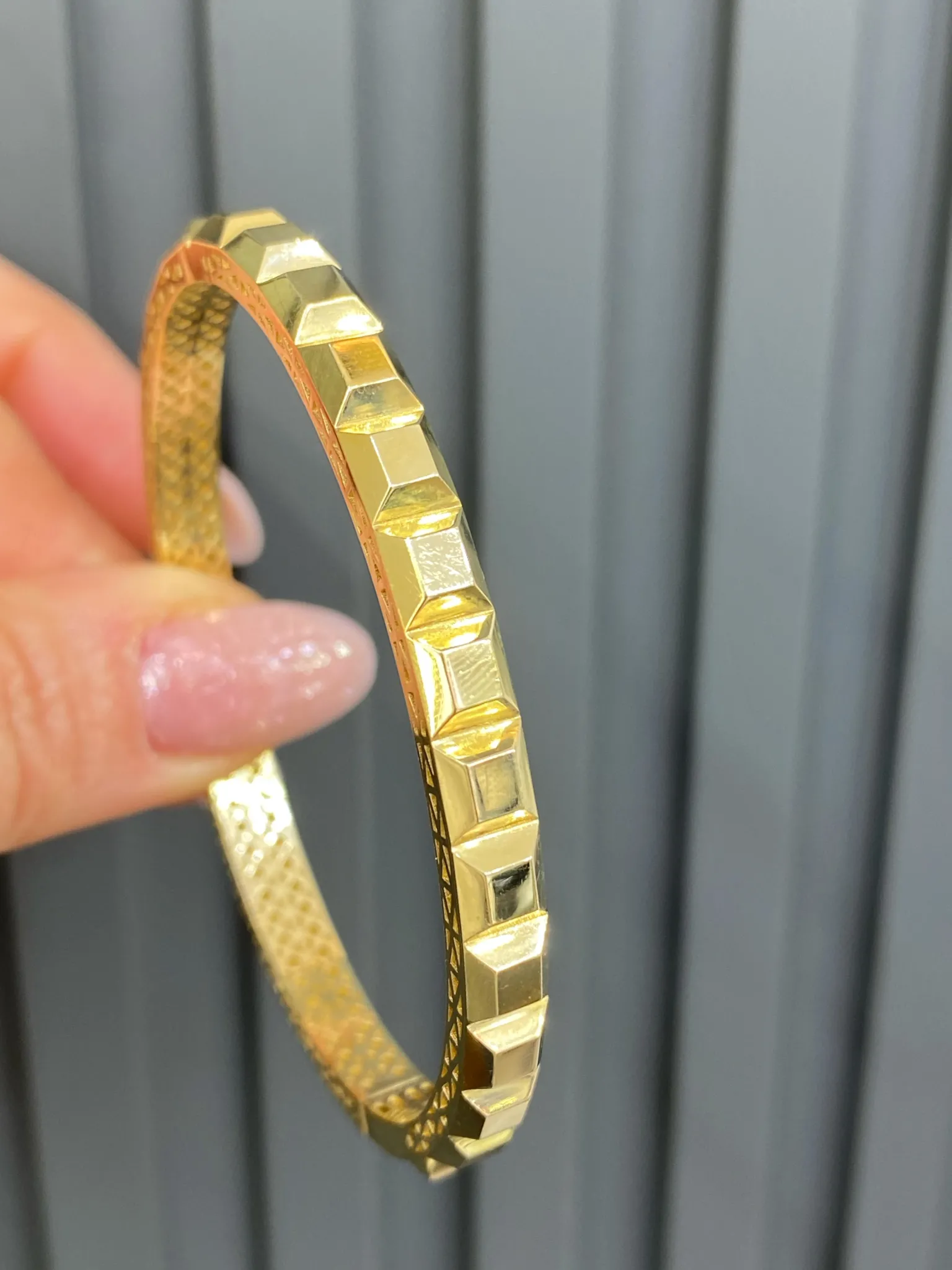 Favori Marka İtalyan Model Kelepçe 