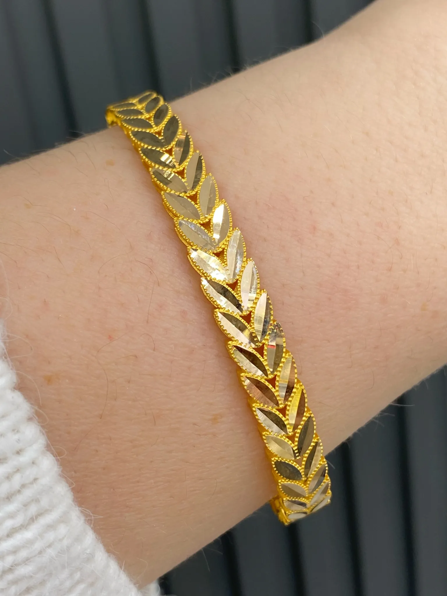 Favori Marka İtalyan Model Kelepçe