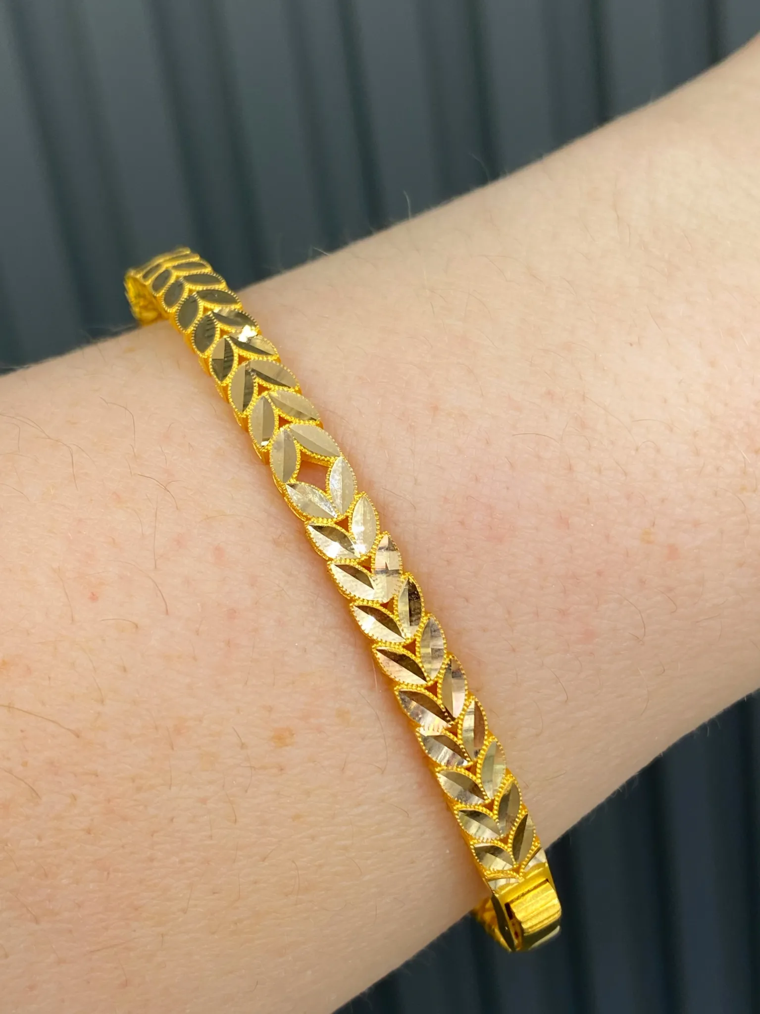 Favori Marka İtalyan Model Kelepçe 