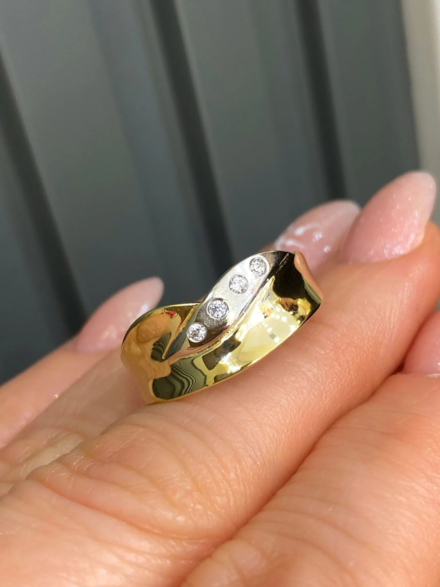 Favori Marka İtalyan Model Yüzük 