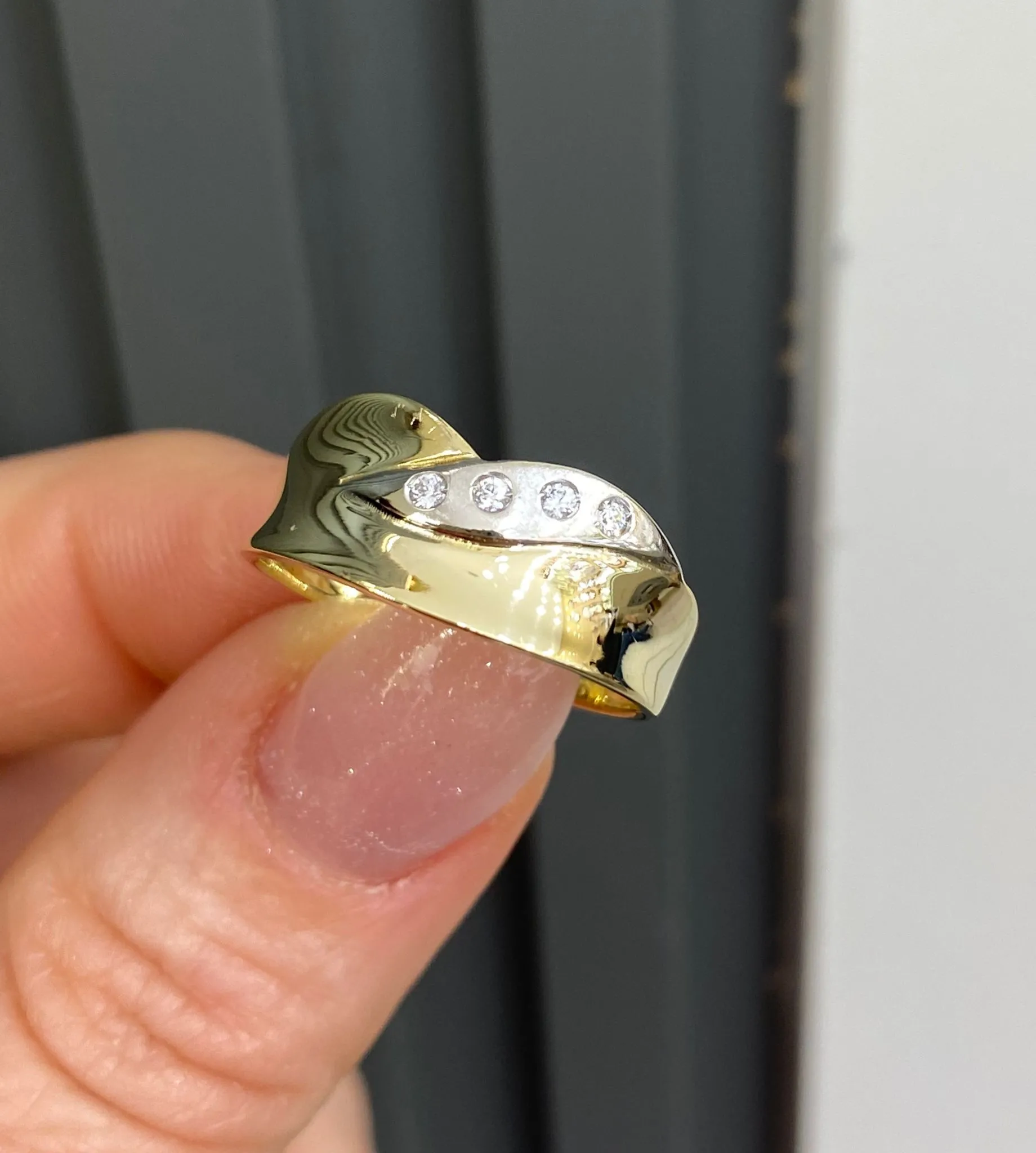 Favori Marka İtalyan Model Yüzük 