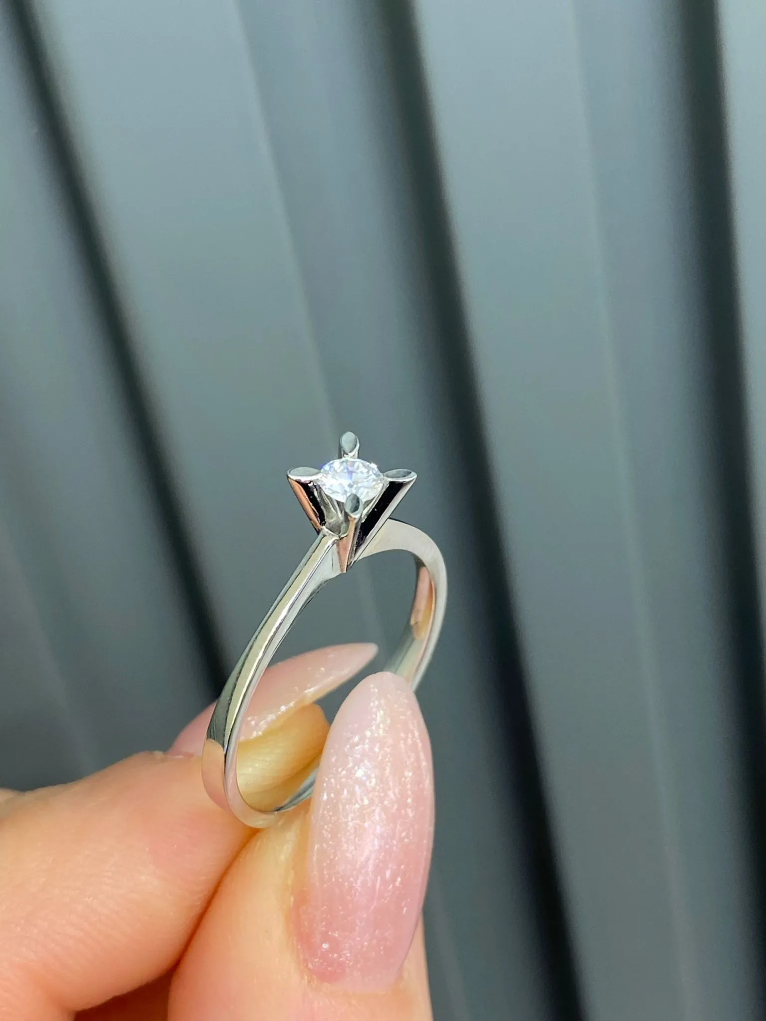 Pırlanta Tektaş Yüzük