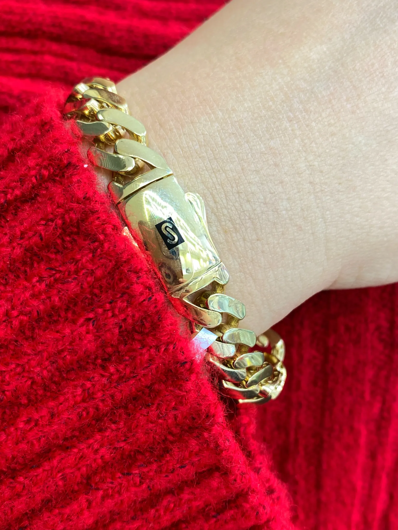 Favori Marka Gurmet Model Bileklik 