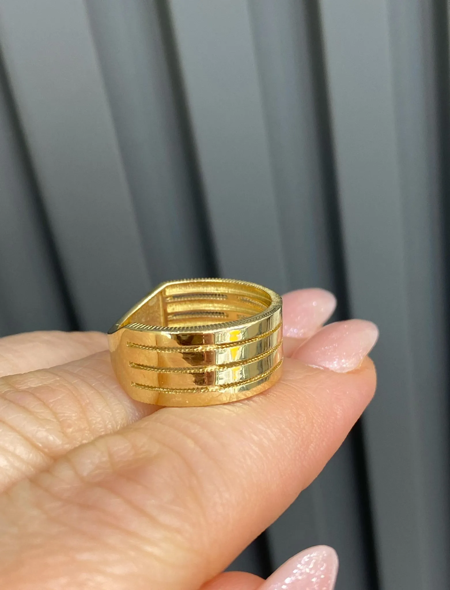 Favori Marka İtalyan Model Yüzük