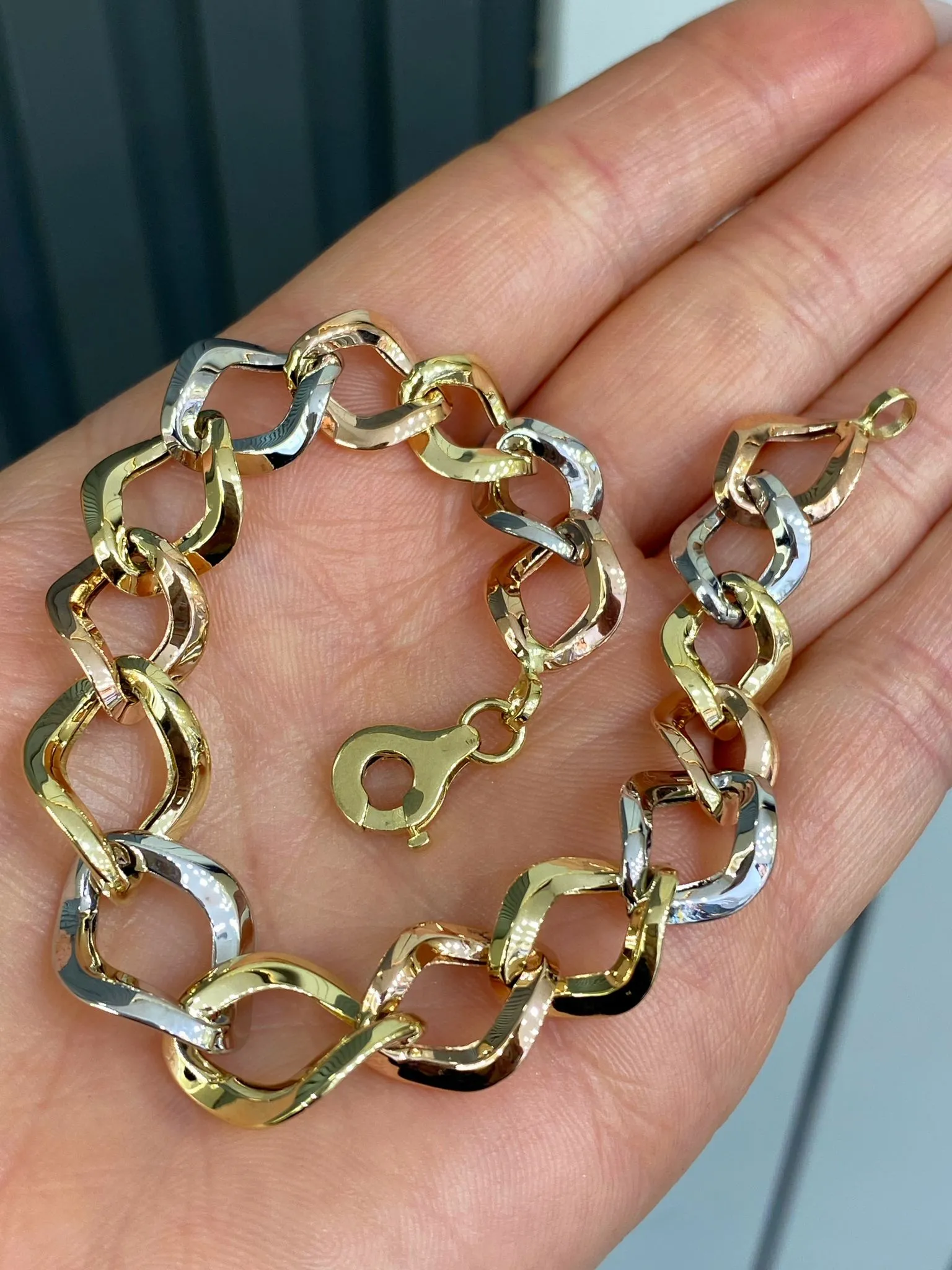 Favori Marka Üç Renk İtalyan Model Bileklik