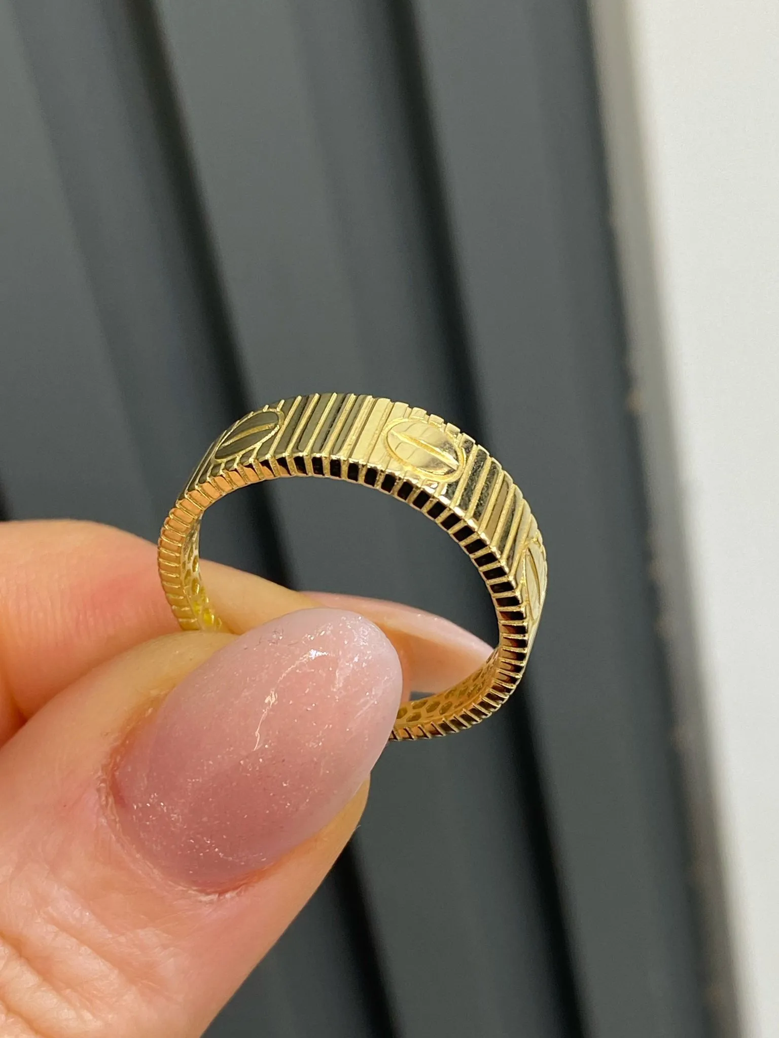 Favori Marka İtalyan Model Yüzük