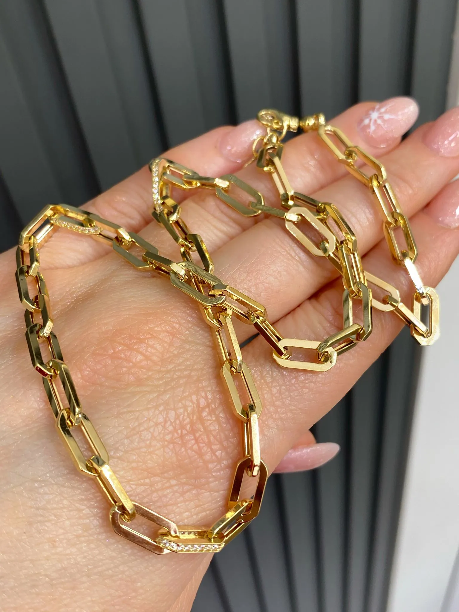 Favori Marka Ataç Model Zincir 47 Cm