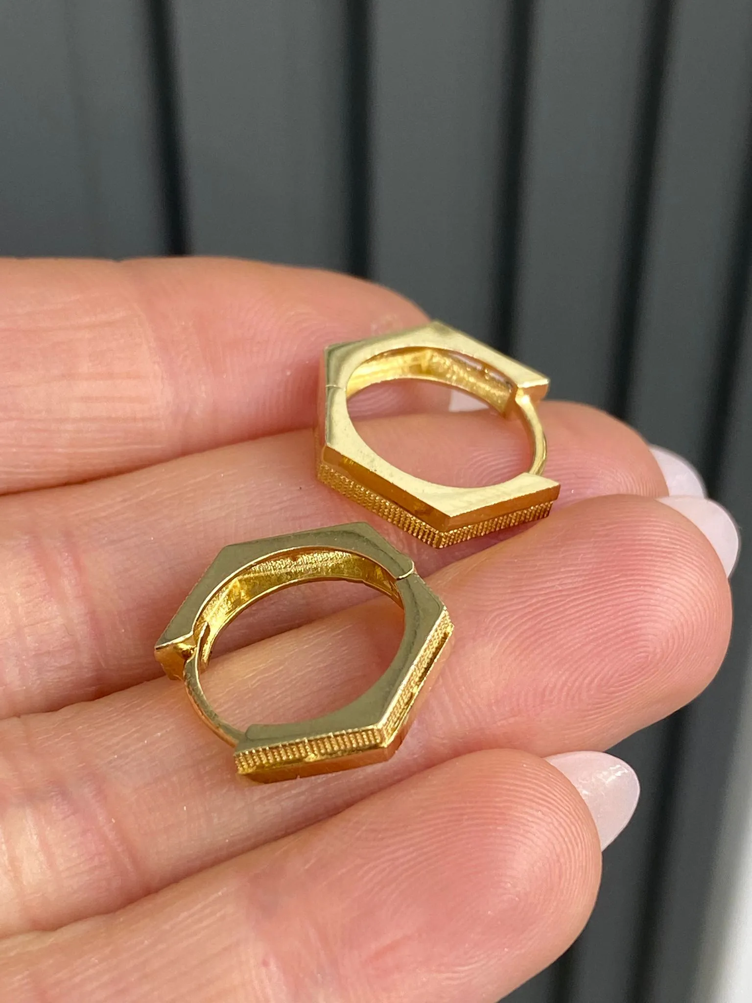 Favori Marka İtalyan Model Küpe