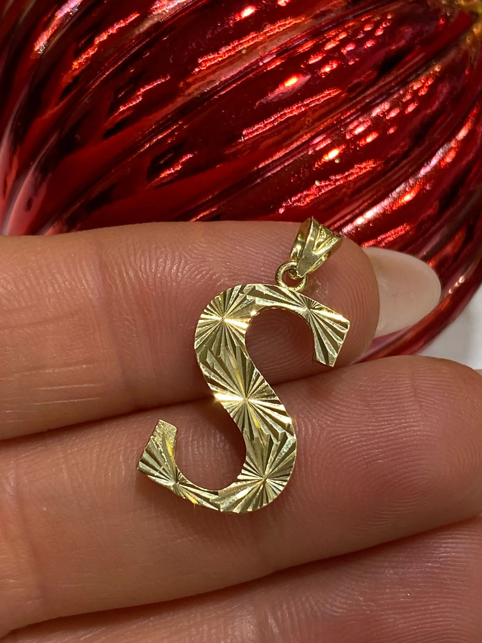 Favori Marka S Harf Uç