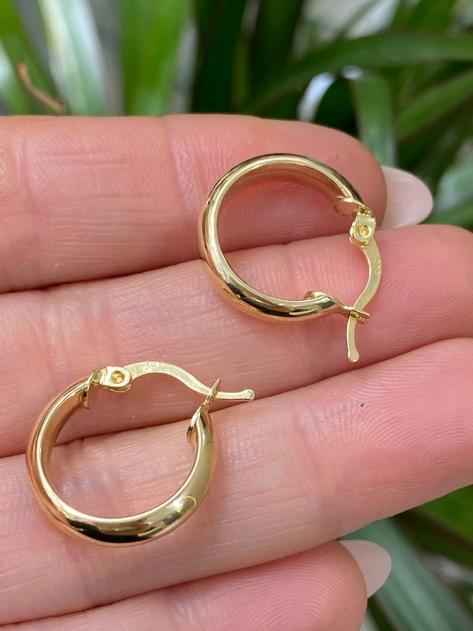 Favori Model Halka Model Küpe