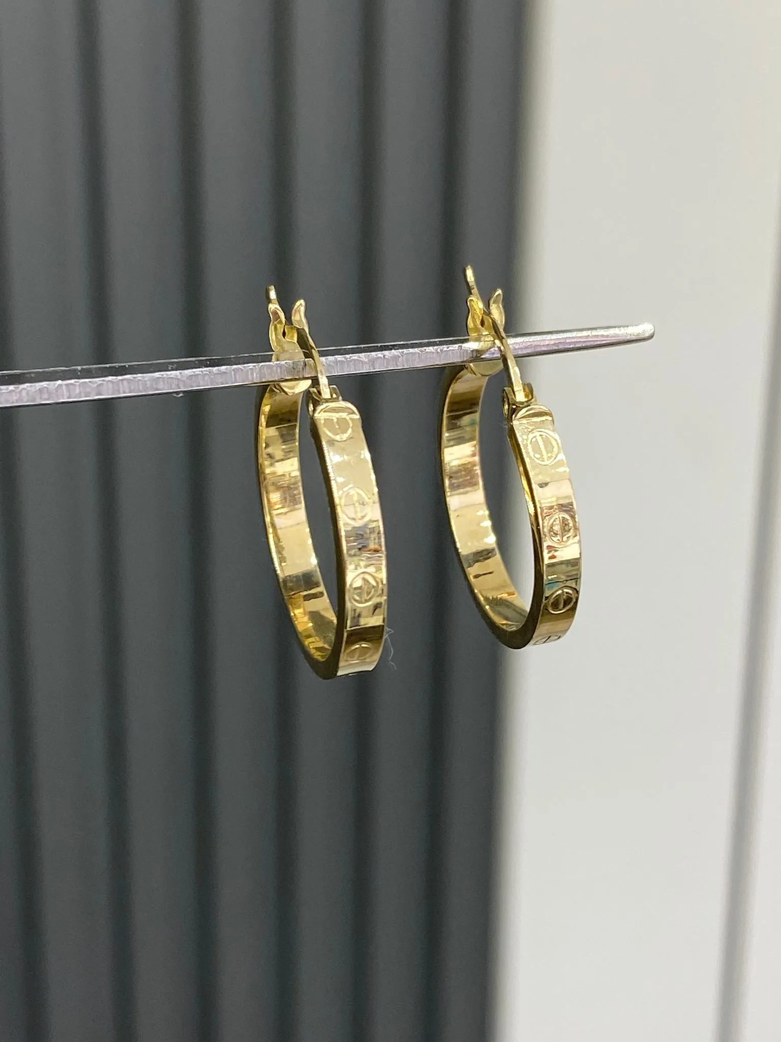 Favori Marka İtalyan Model Küpe