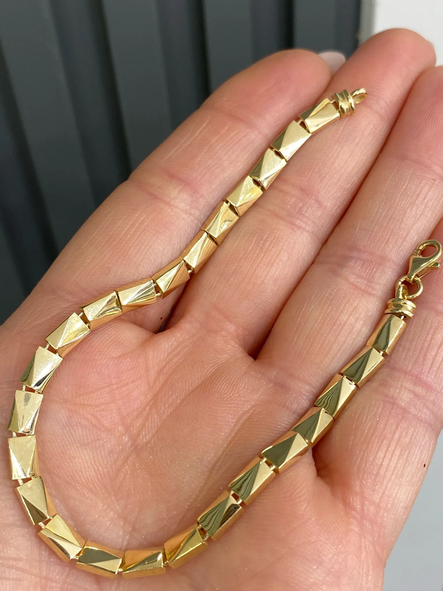 Favori Marka İtalyan Model Bileklik