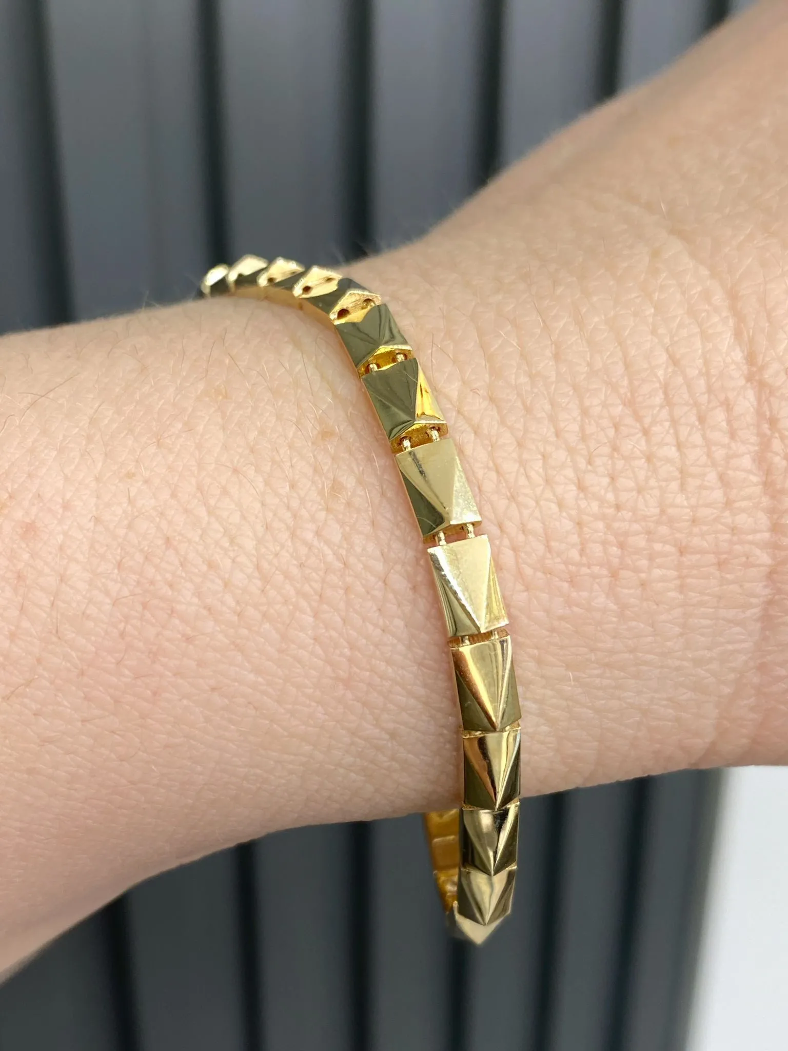 Favori Marka İtalyan Model Bileklik