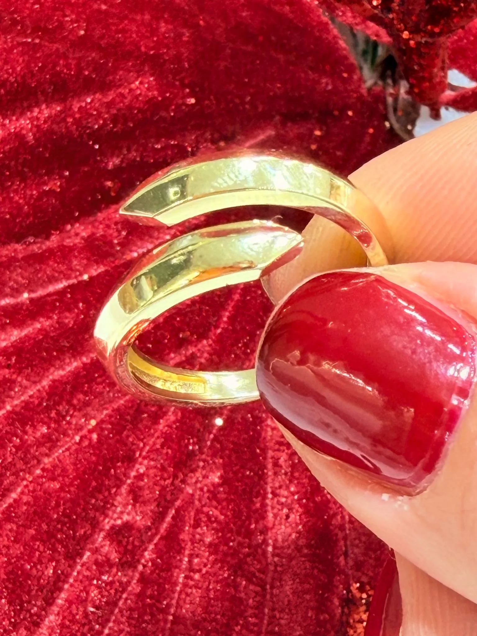 Favori Model İtalyan Model Yüzük