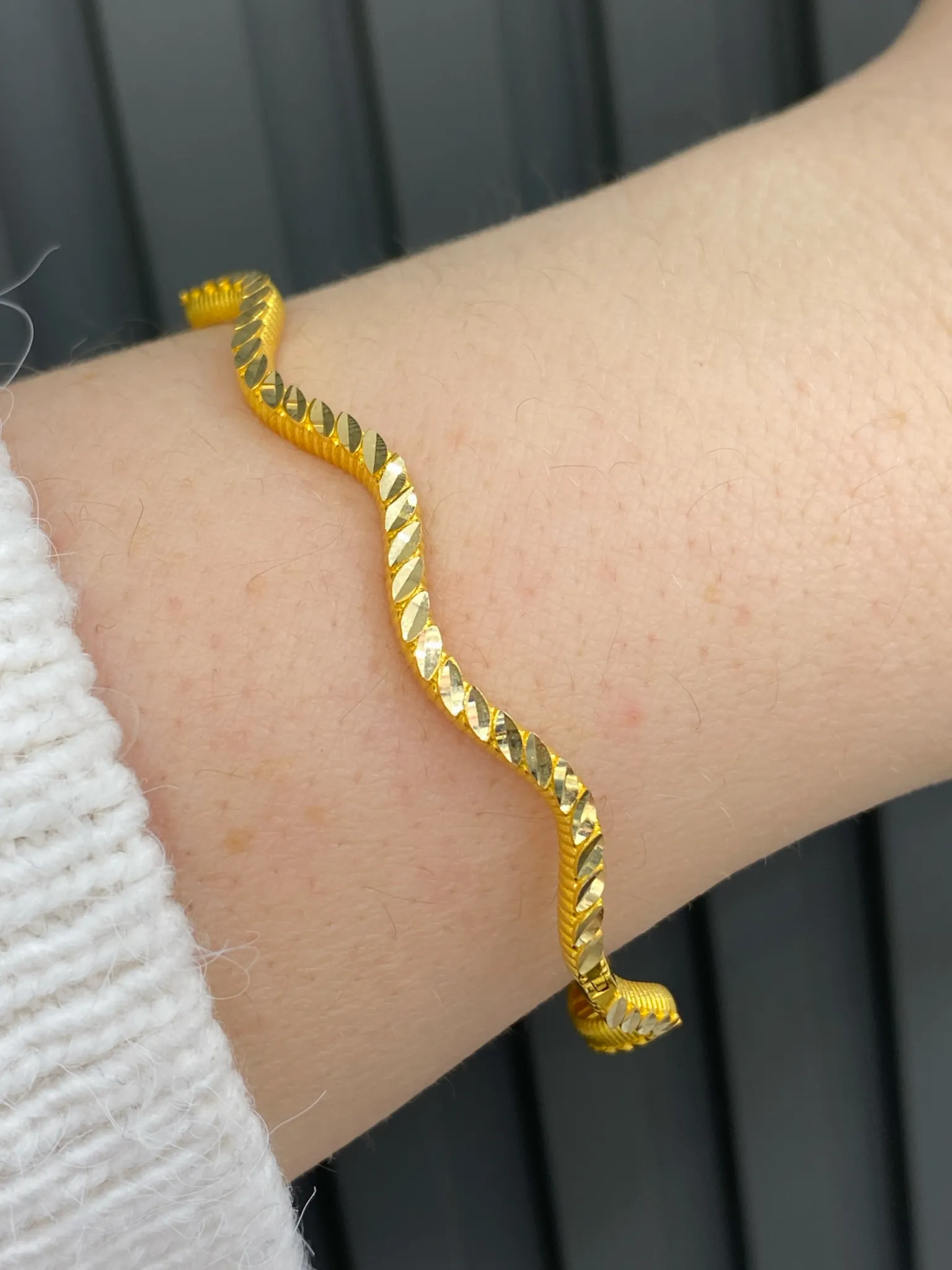 Favori Marka Zigzag Model Kelepçe