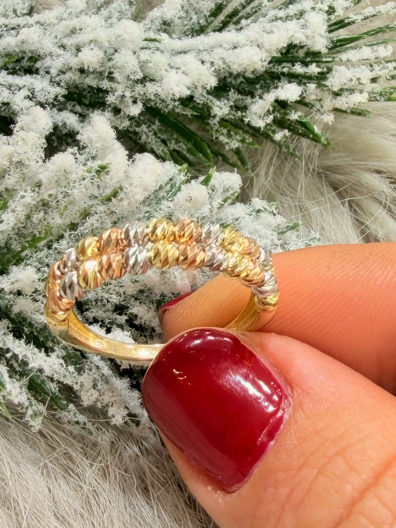 Favori Marka Üç Renk Dorikalı Model Yüzük