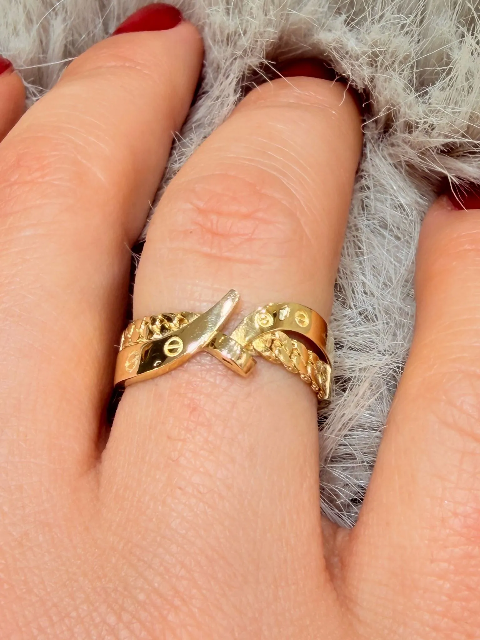 Favori Marka İtalyan Model Yüzük