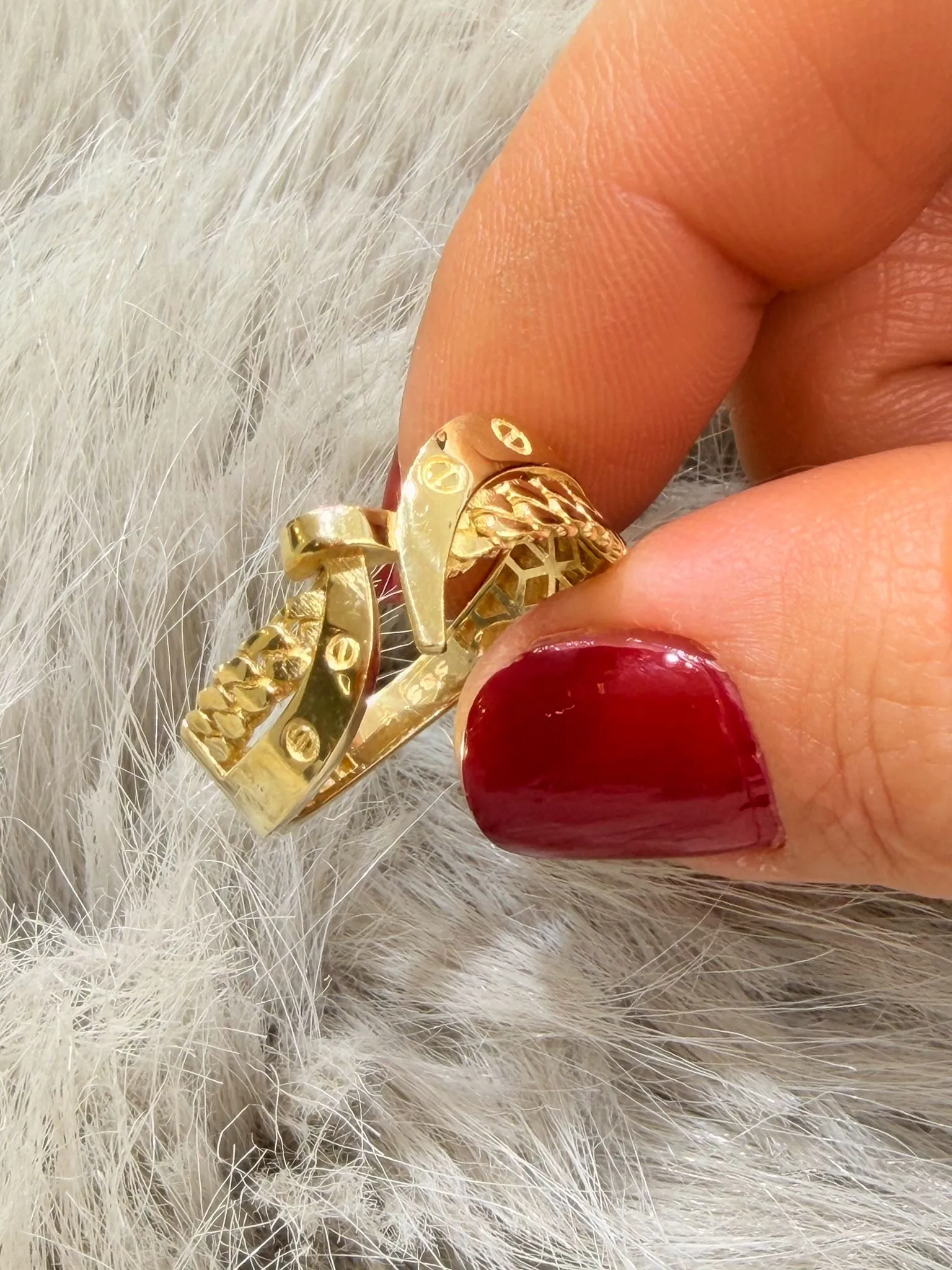 Favori Marka İtalyan Model Yüzük