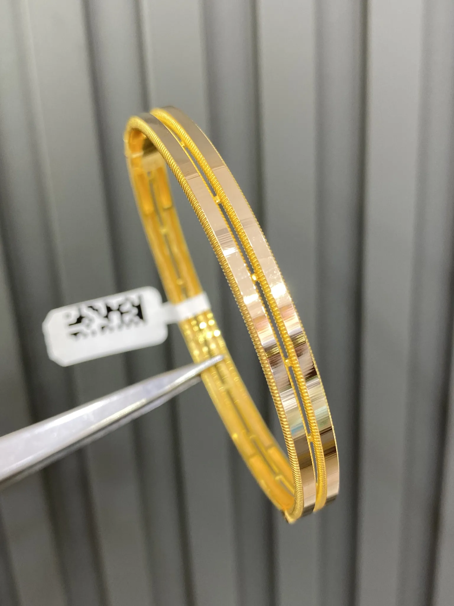 Favori Marka Ajda Model Kelepçe