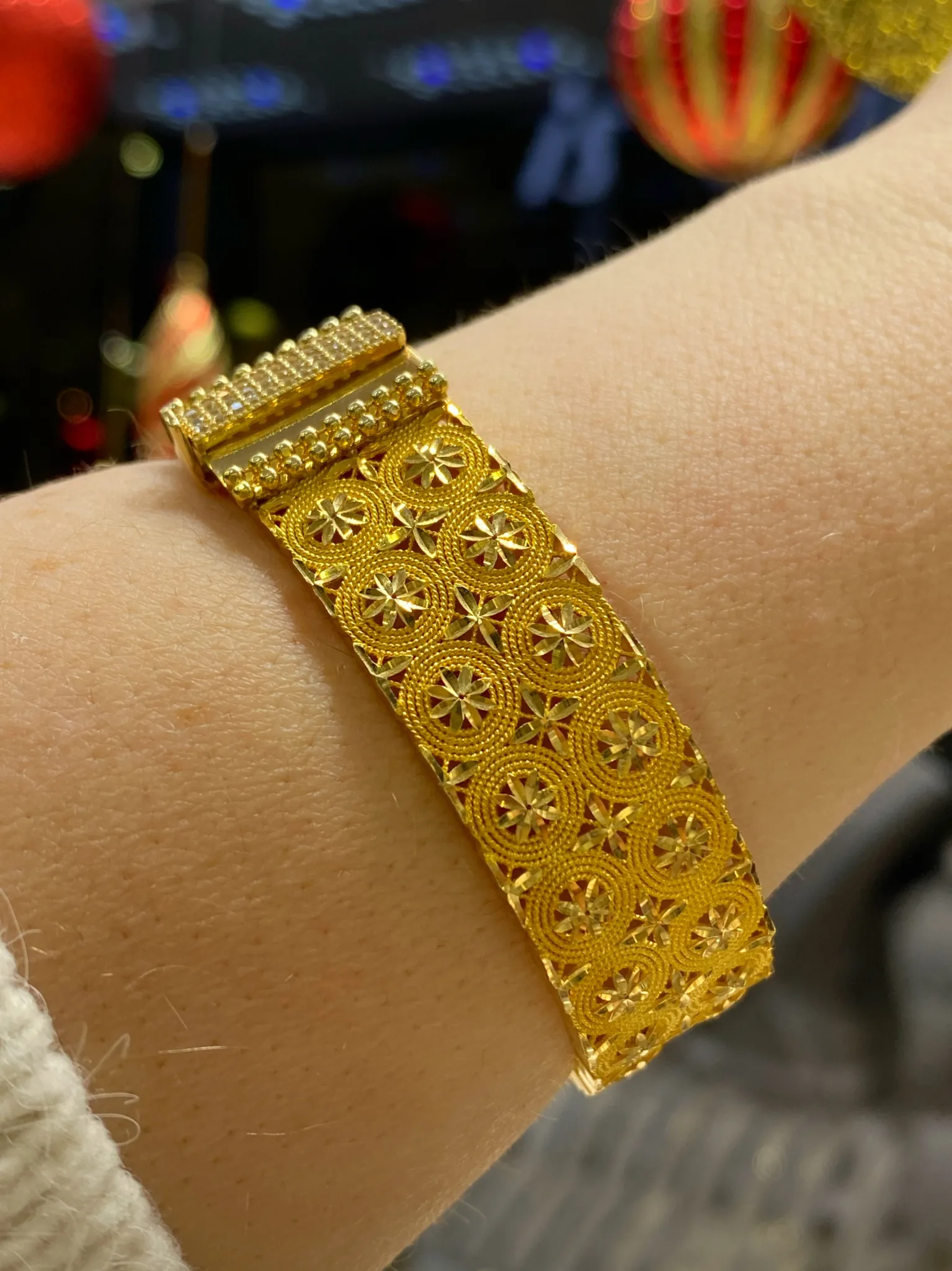 Favori Marka Desenli Kelepçe