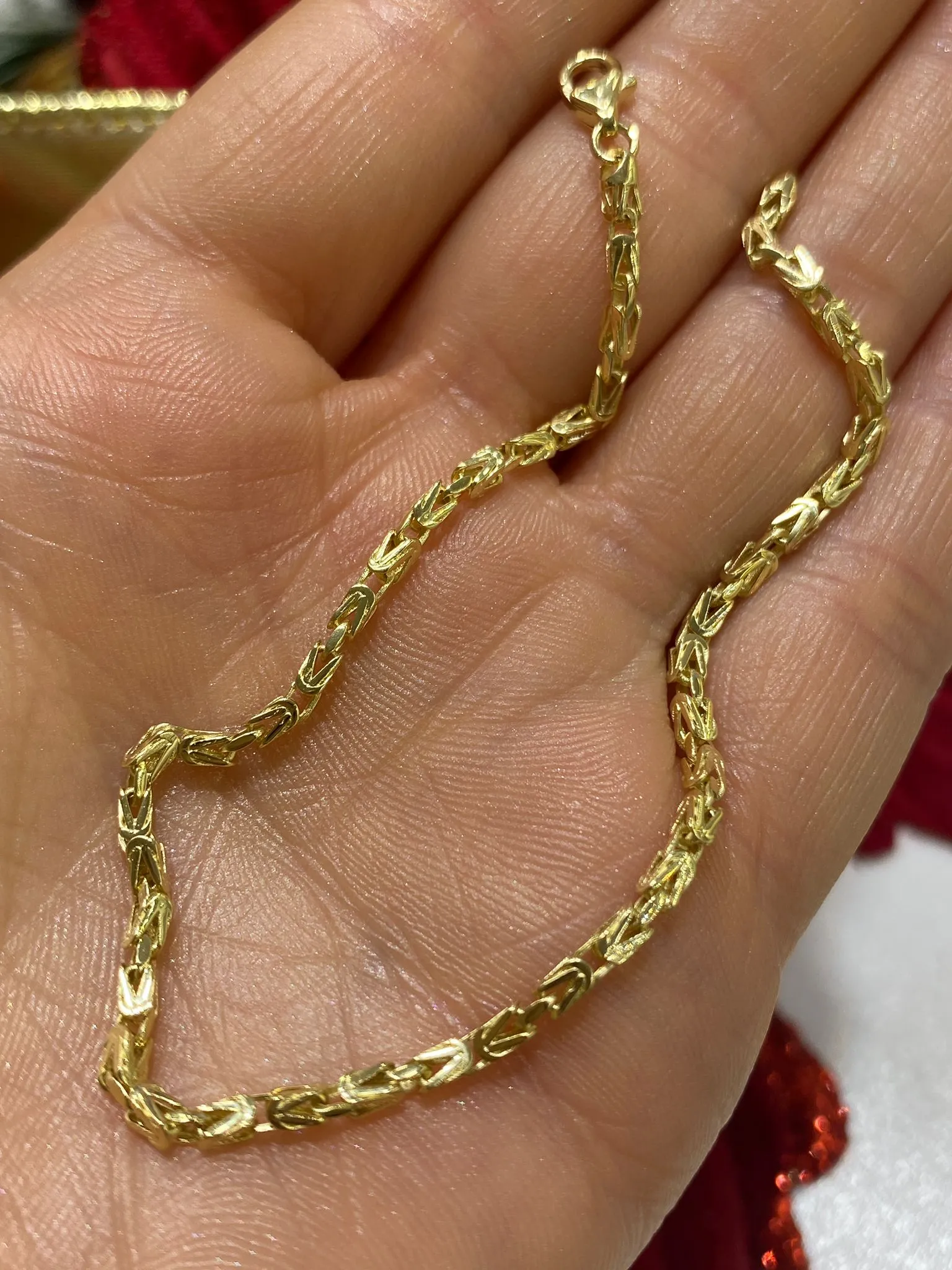 Favori Marka Kral Bileklik