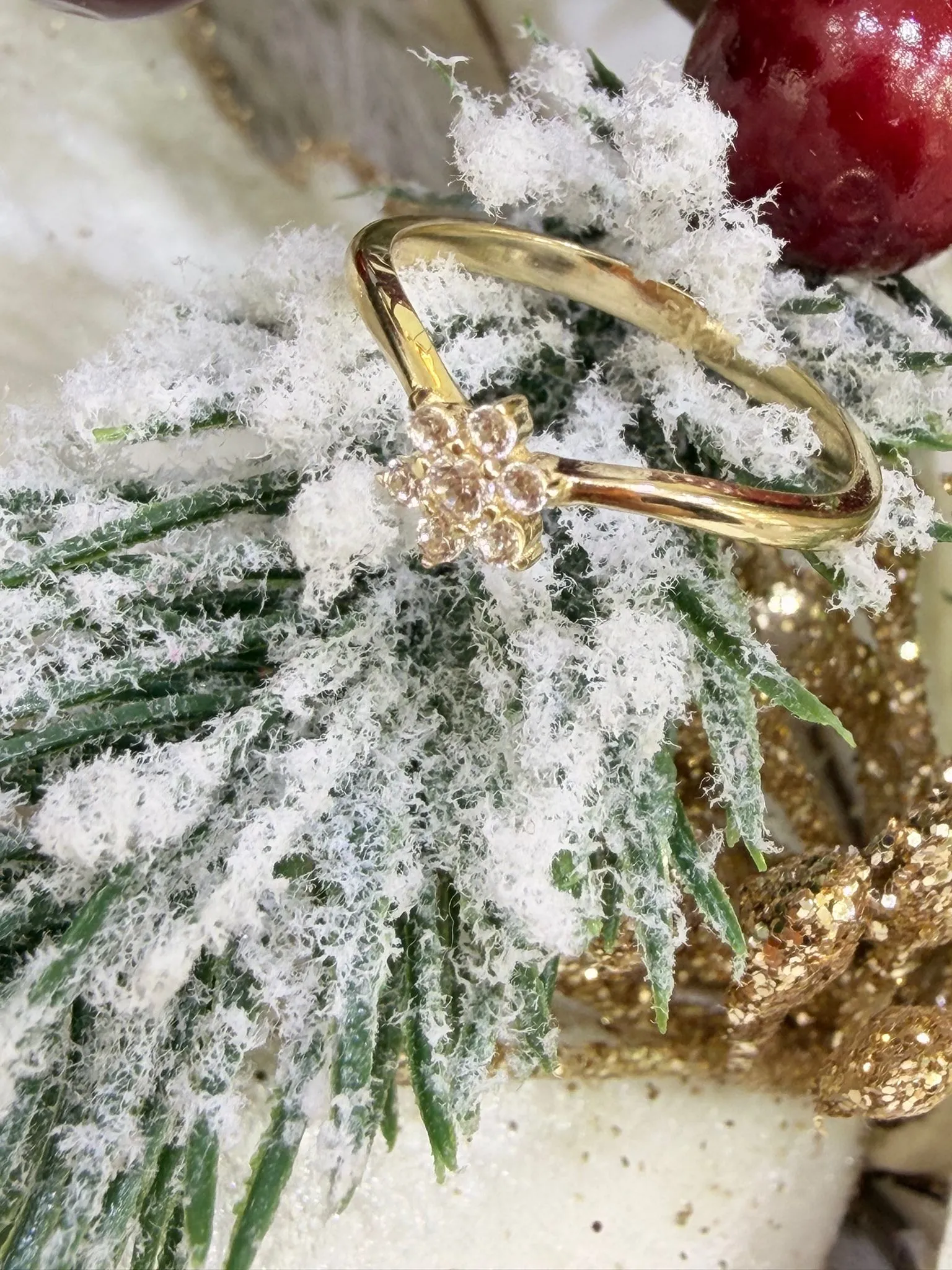 Favori Marka Minimal Model Yüzük