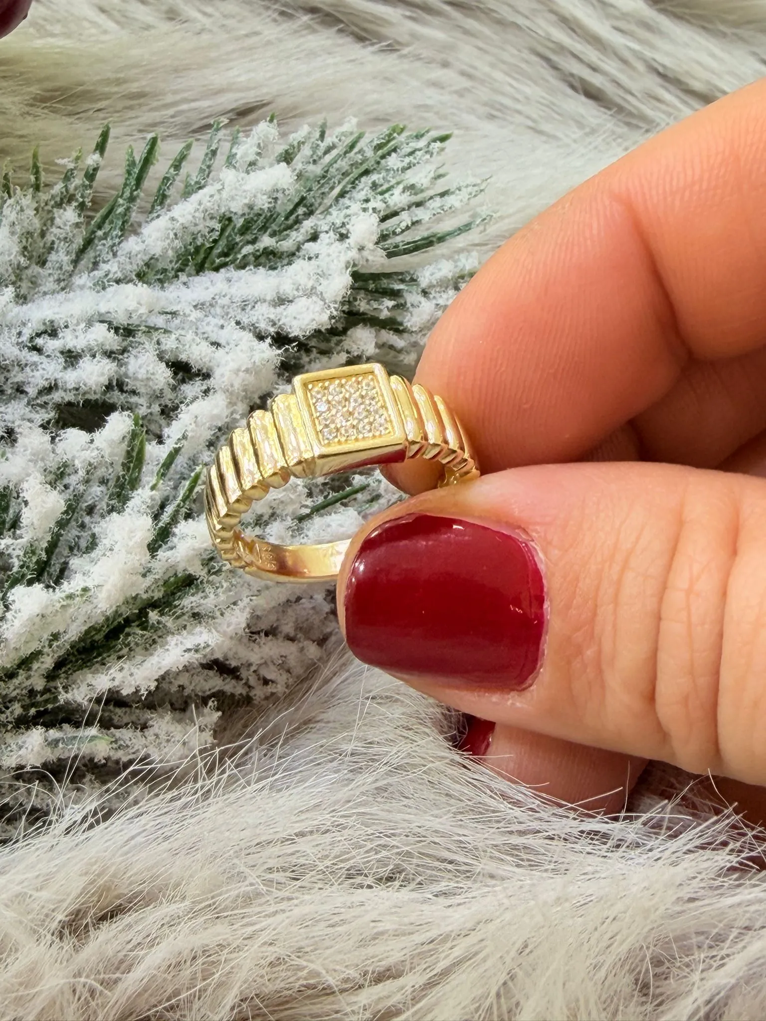 Favori Marka İtalyan Model Yüzük