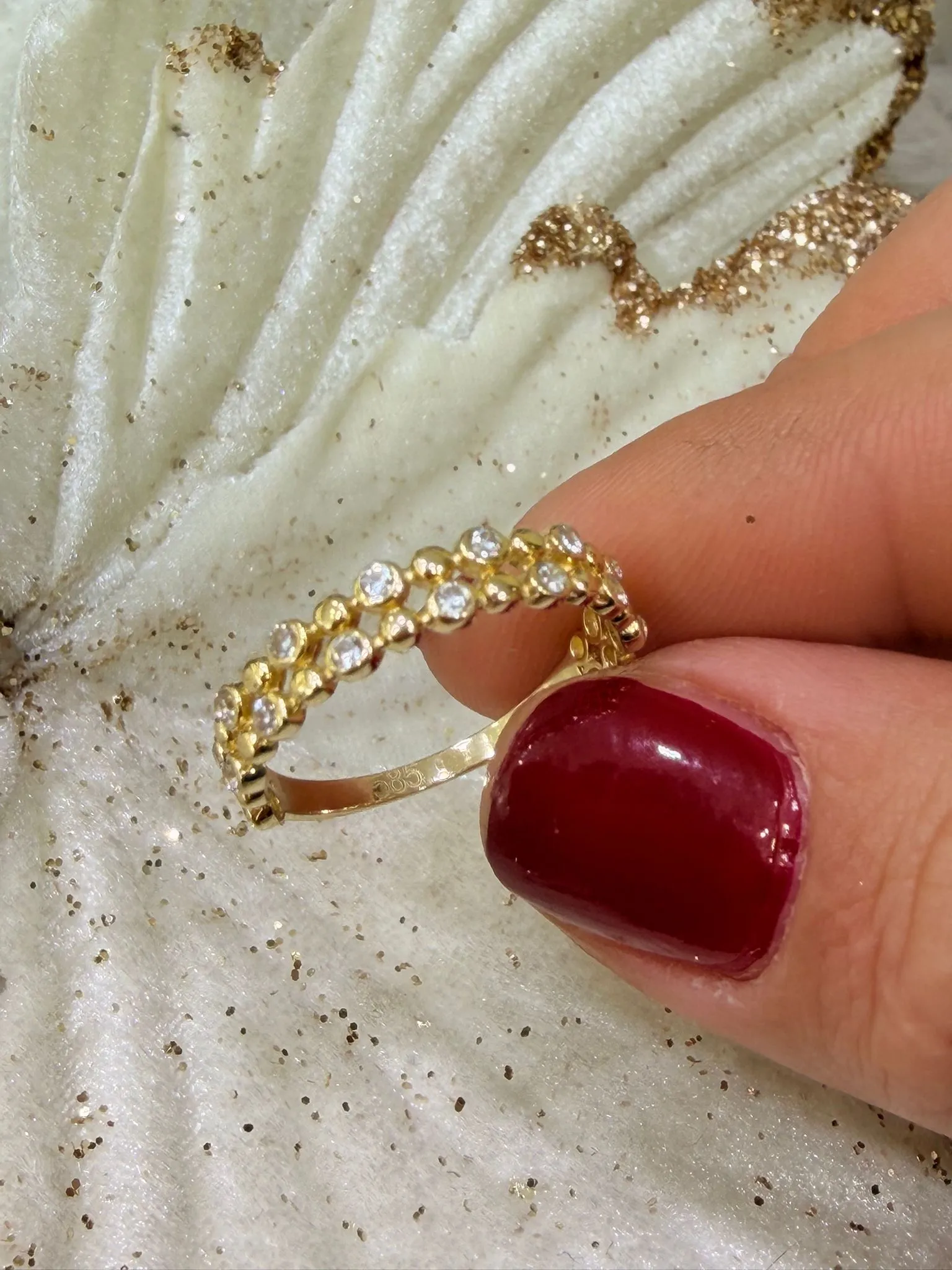 Favori Marka Minimal Model Yüzük