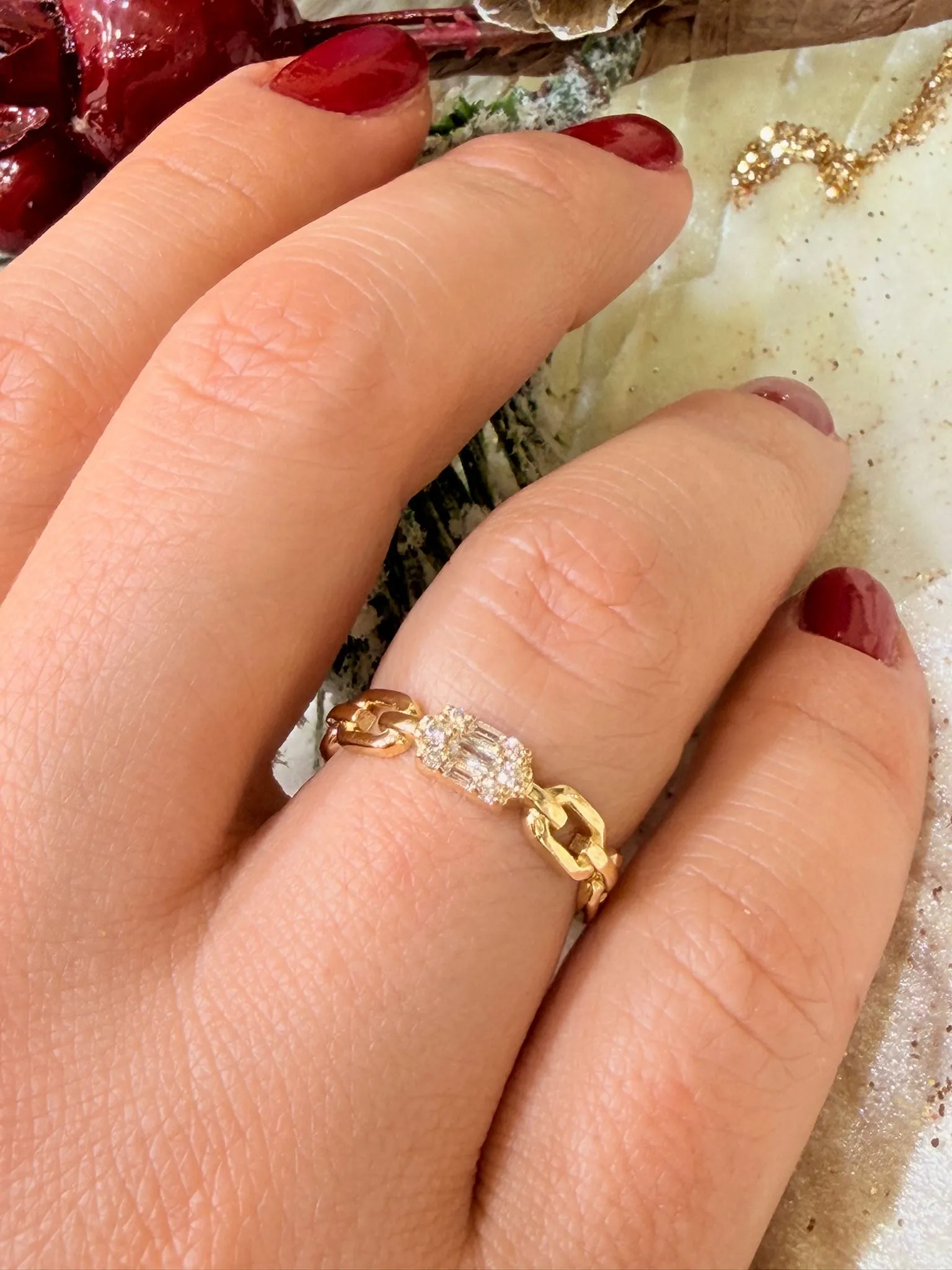 Favori Marka Minimal Model Yüzük