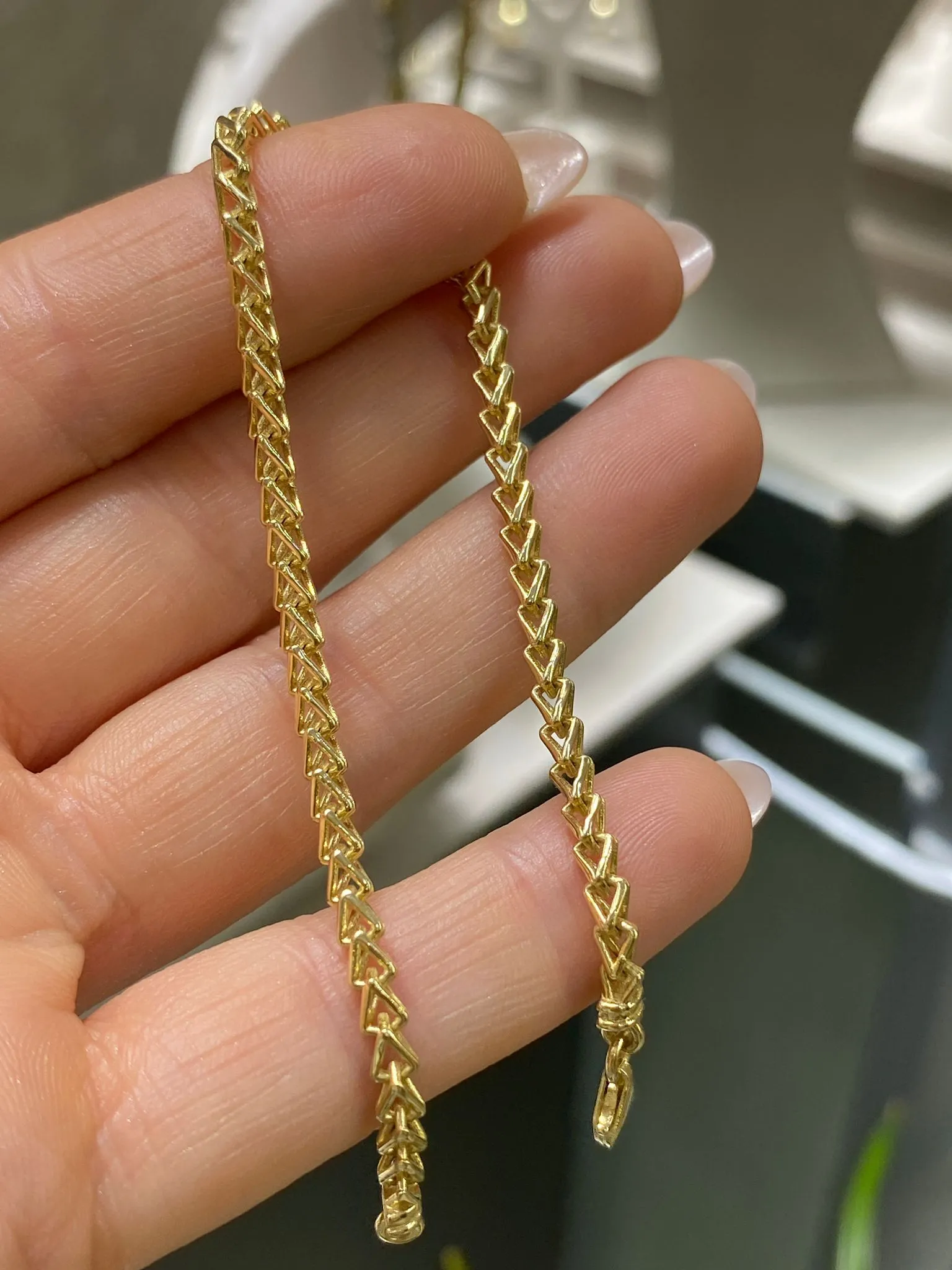 Favori Marka İtalyan Model Bileklik