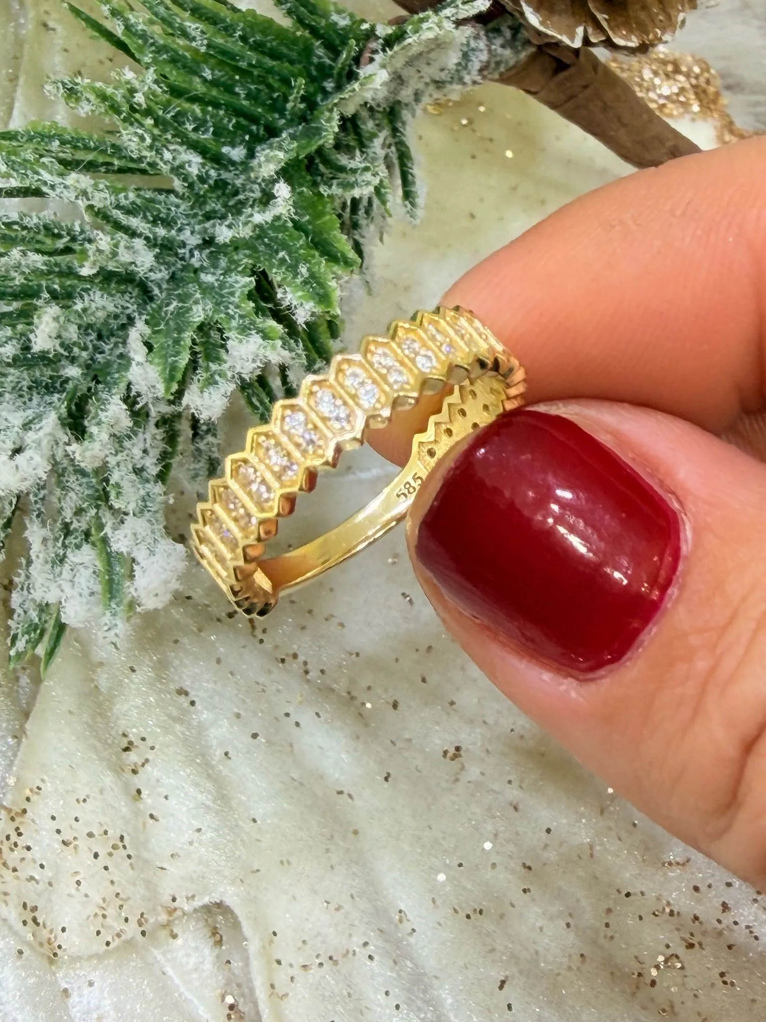 Favori Marka İtlayan Model Yüzük