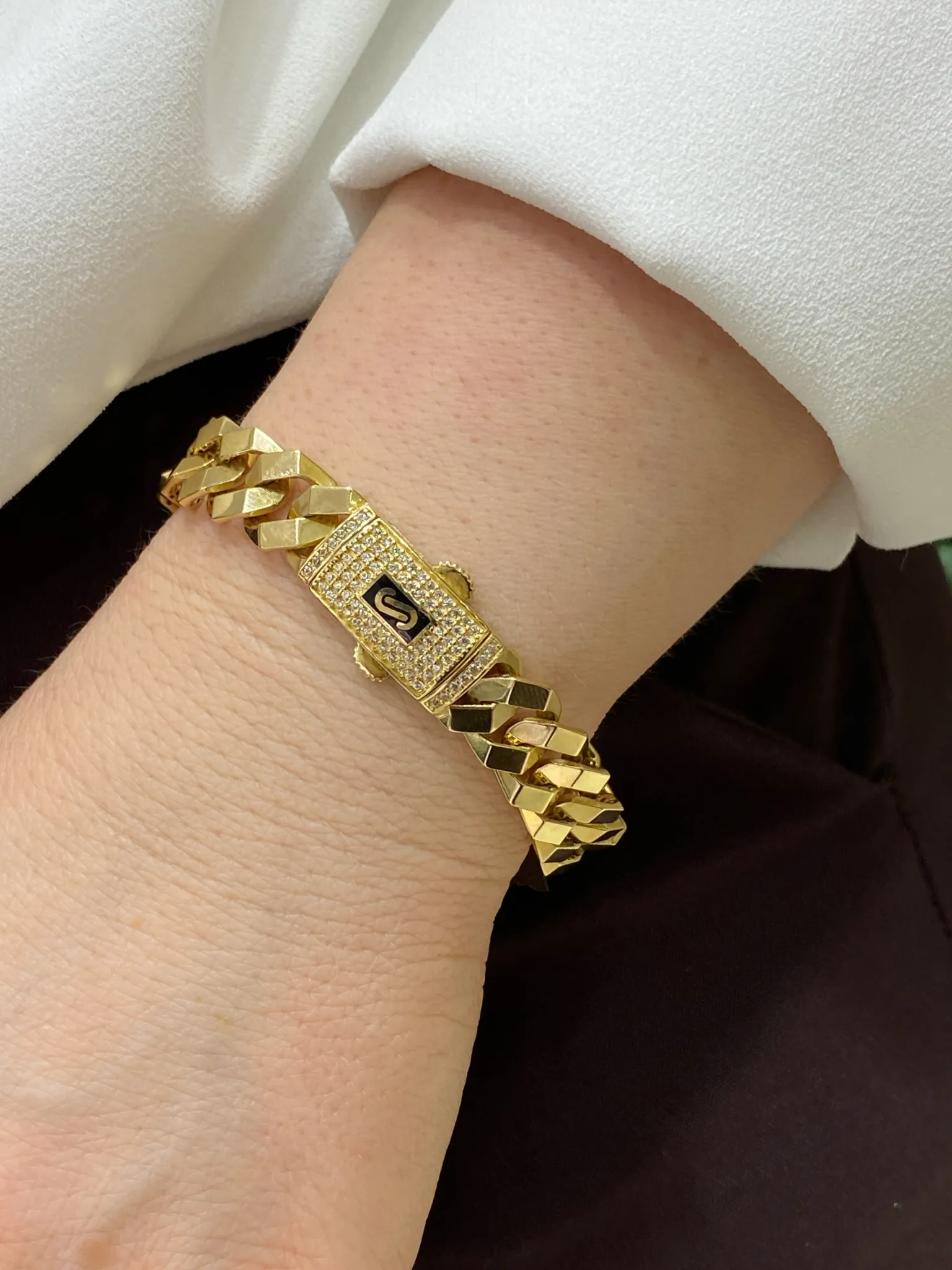 Favori Marka Gurmet Model Taşlı Bileklik