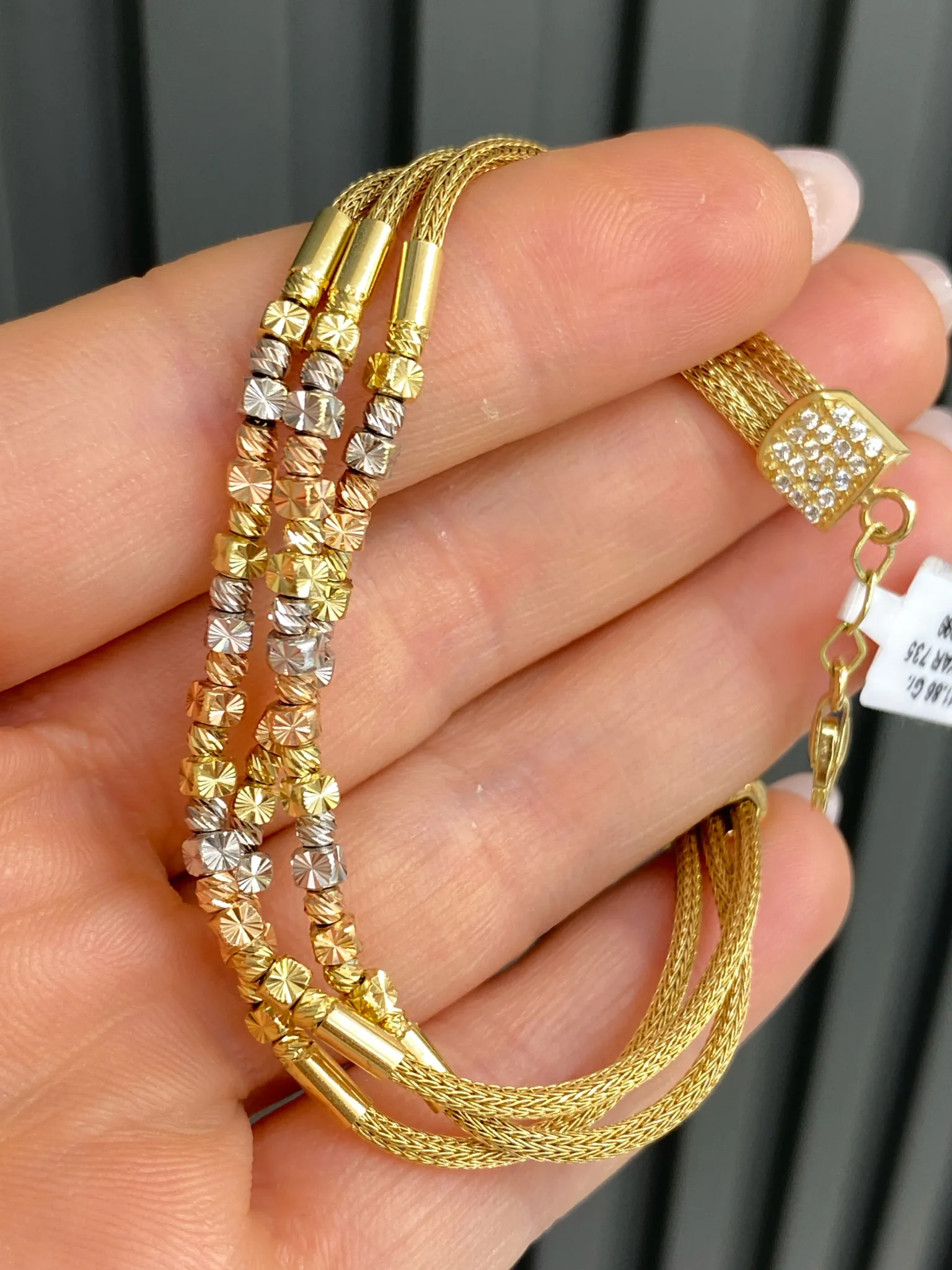 Favori Marka Dorikalı Bileklik