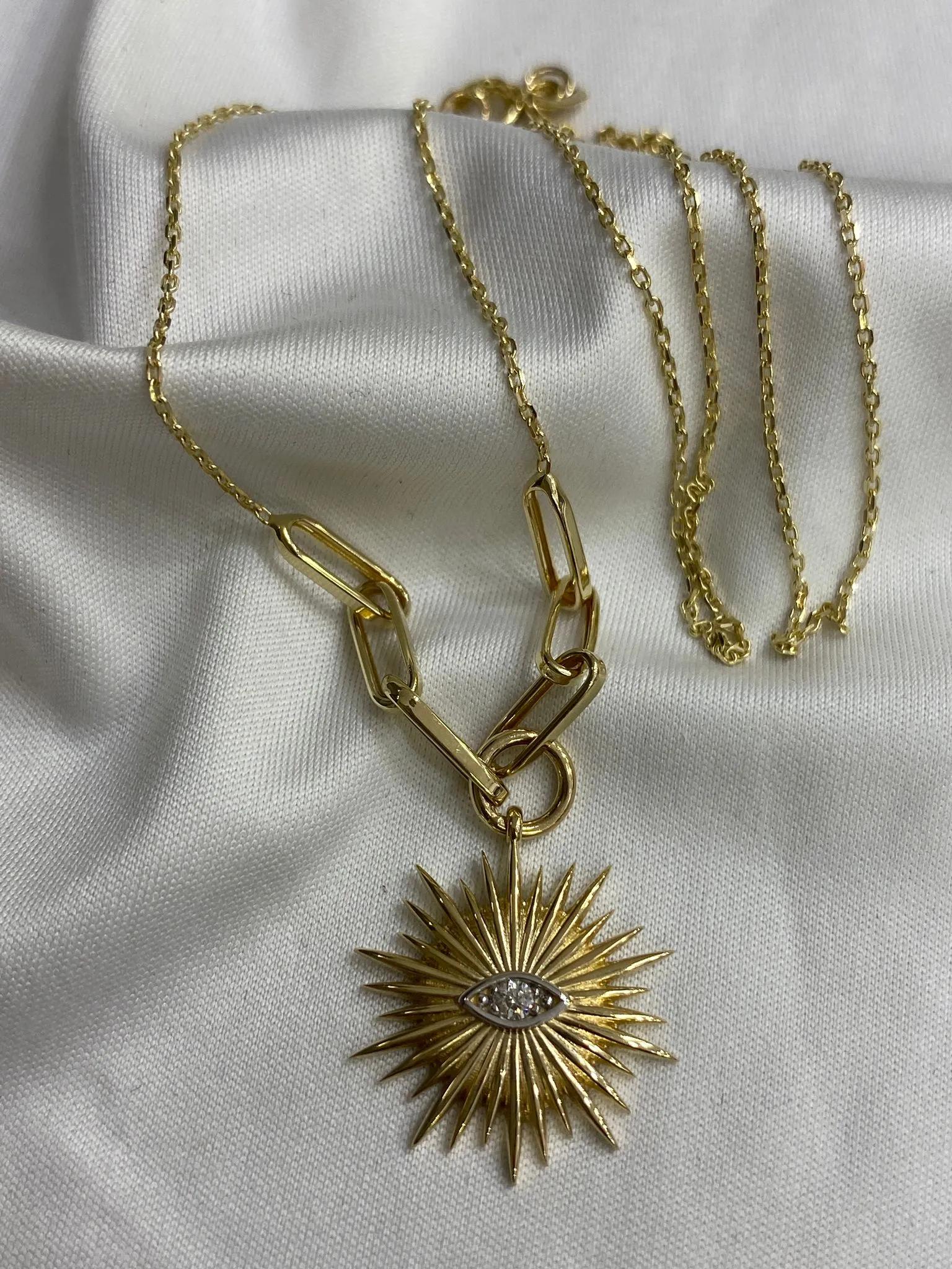 Favori Marka İtalyan Model Kolye