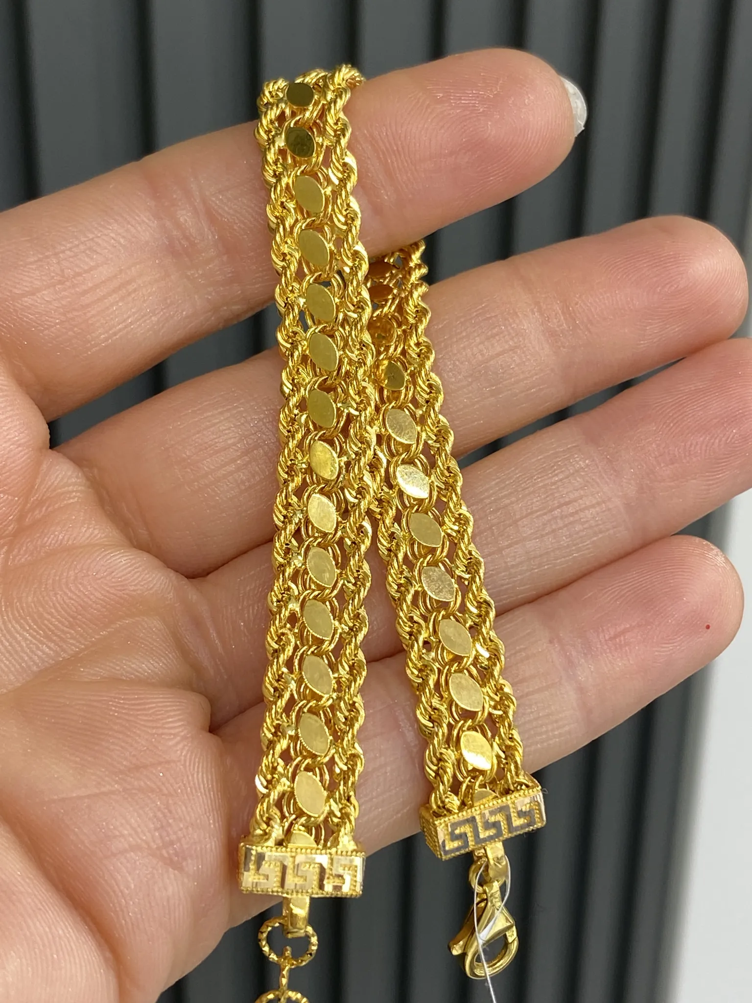 Favori Marka İtalyan Model Sarı Bileklik