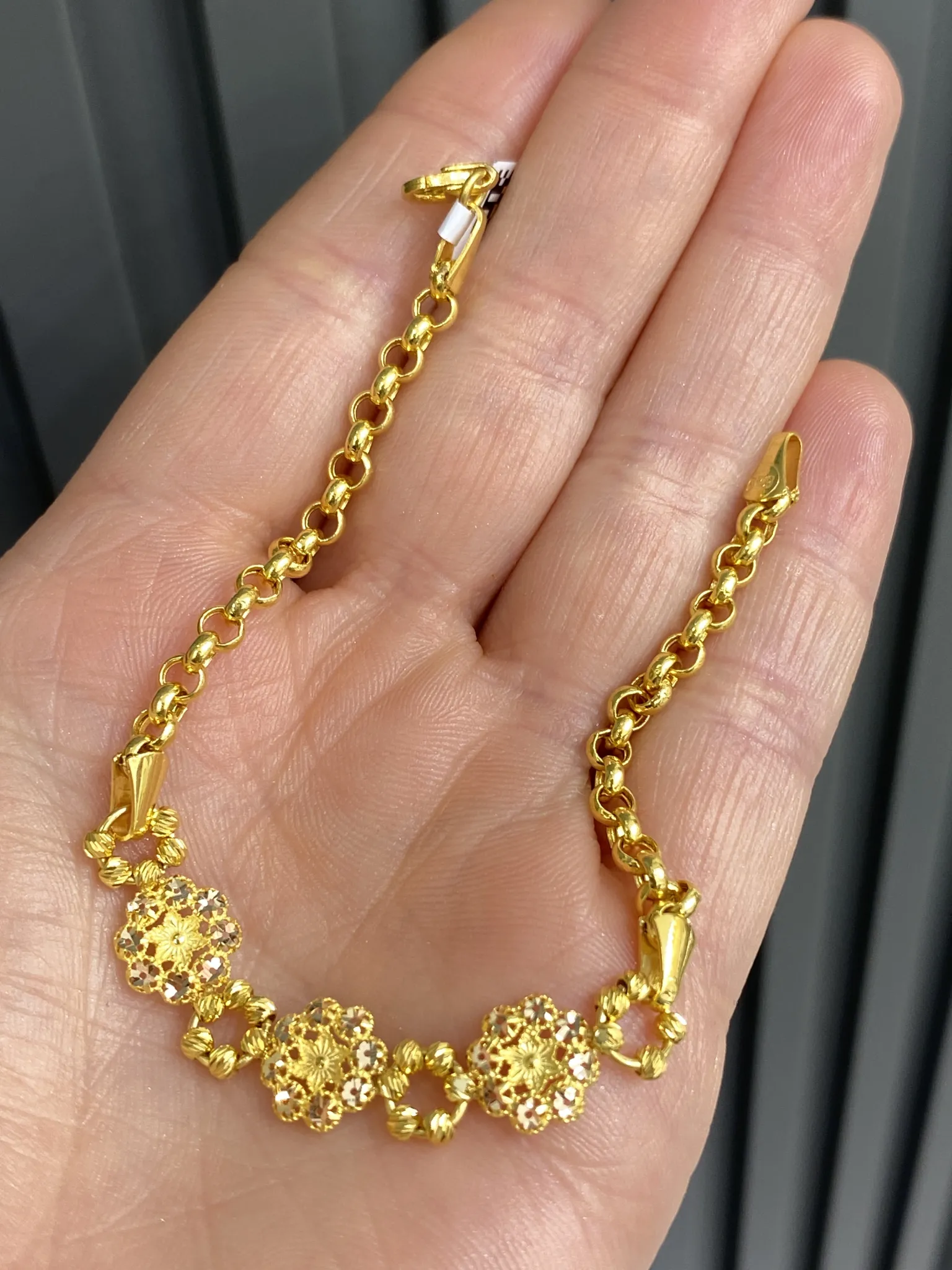 Favori Marka İtalyan Model Sarı Bileklik 