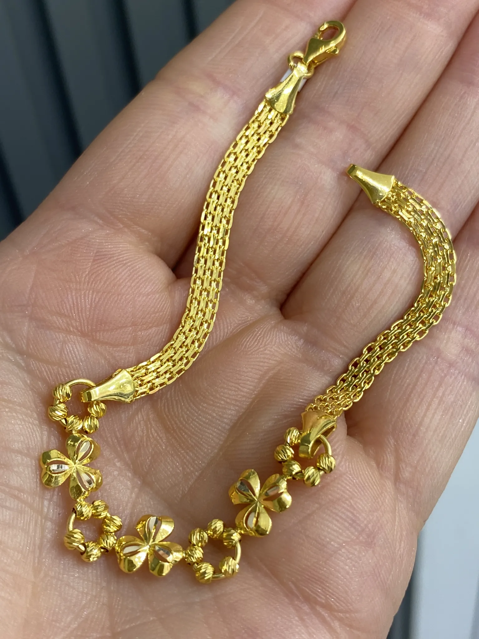 Favori Marka İtalyan Model Bileklik 