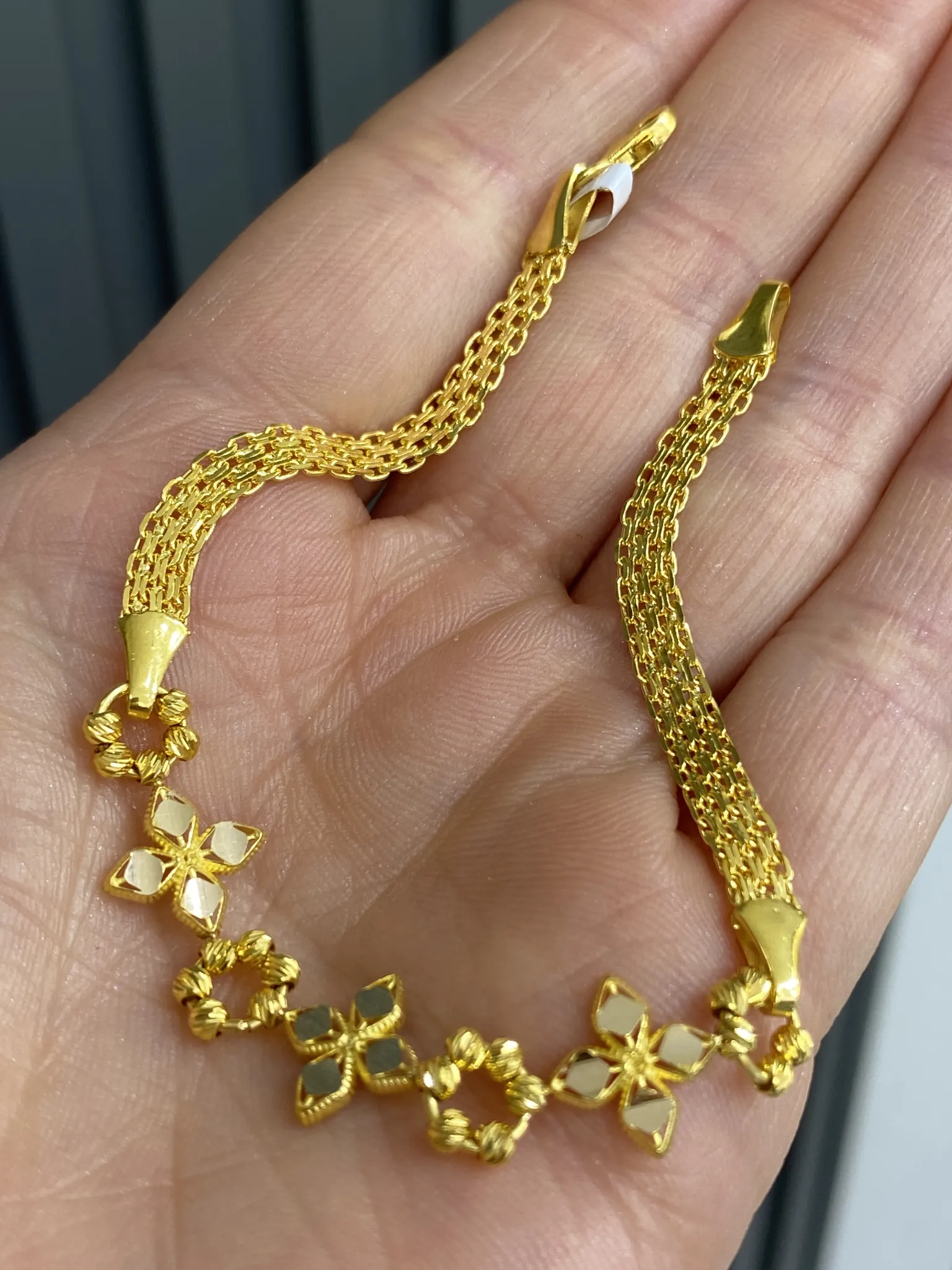 Favori Marka İtalyan Model Sarı Bileklik 