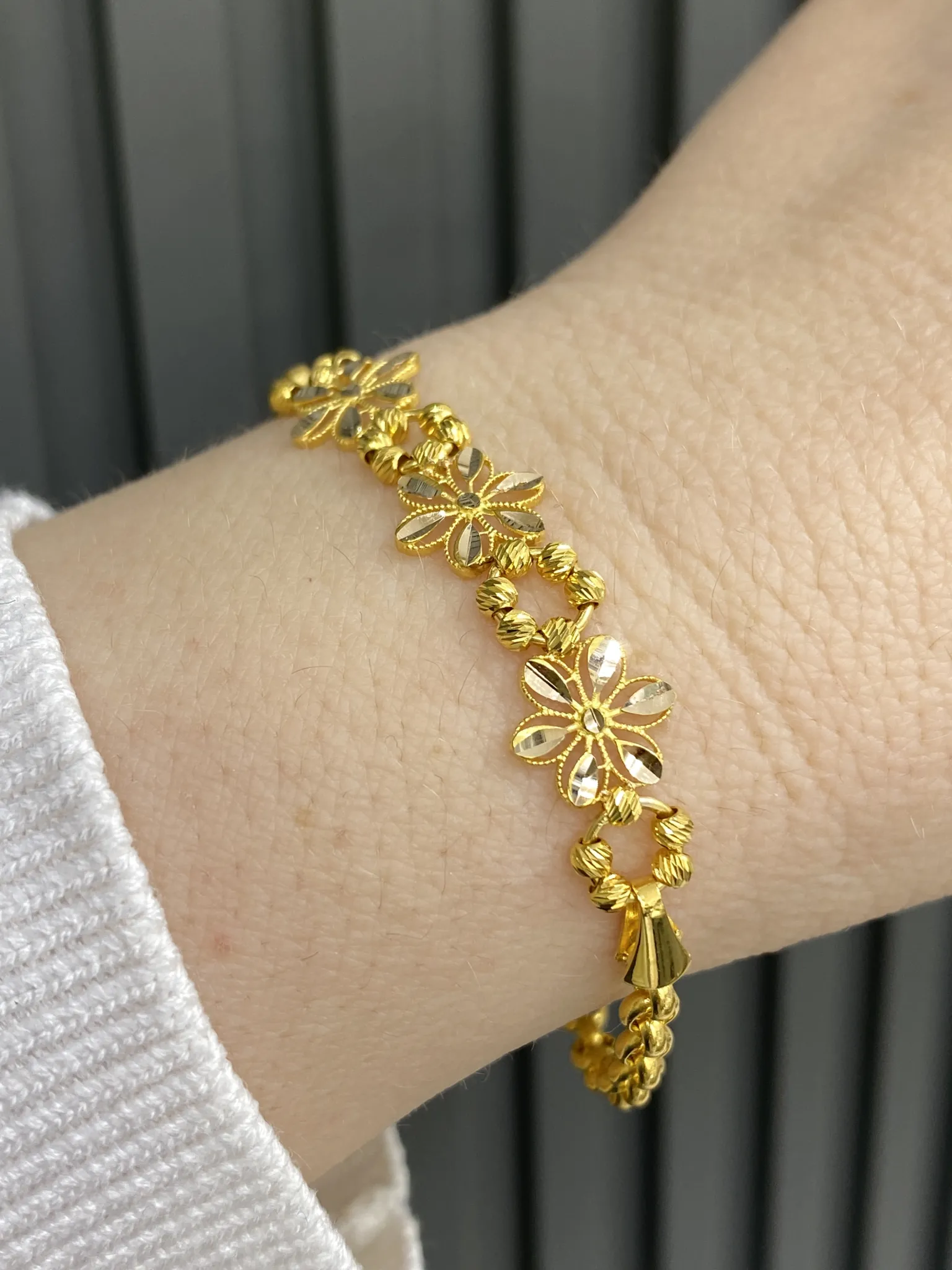 Favori Marka İtalyan Model Bileklik 