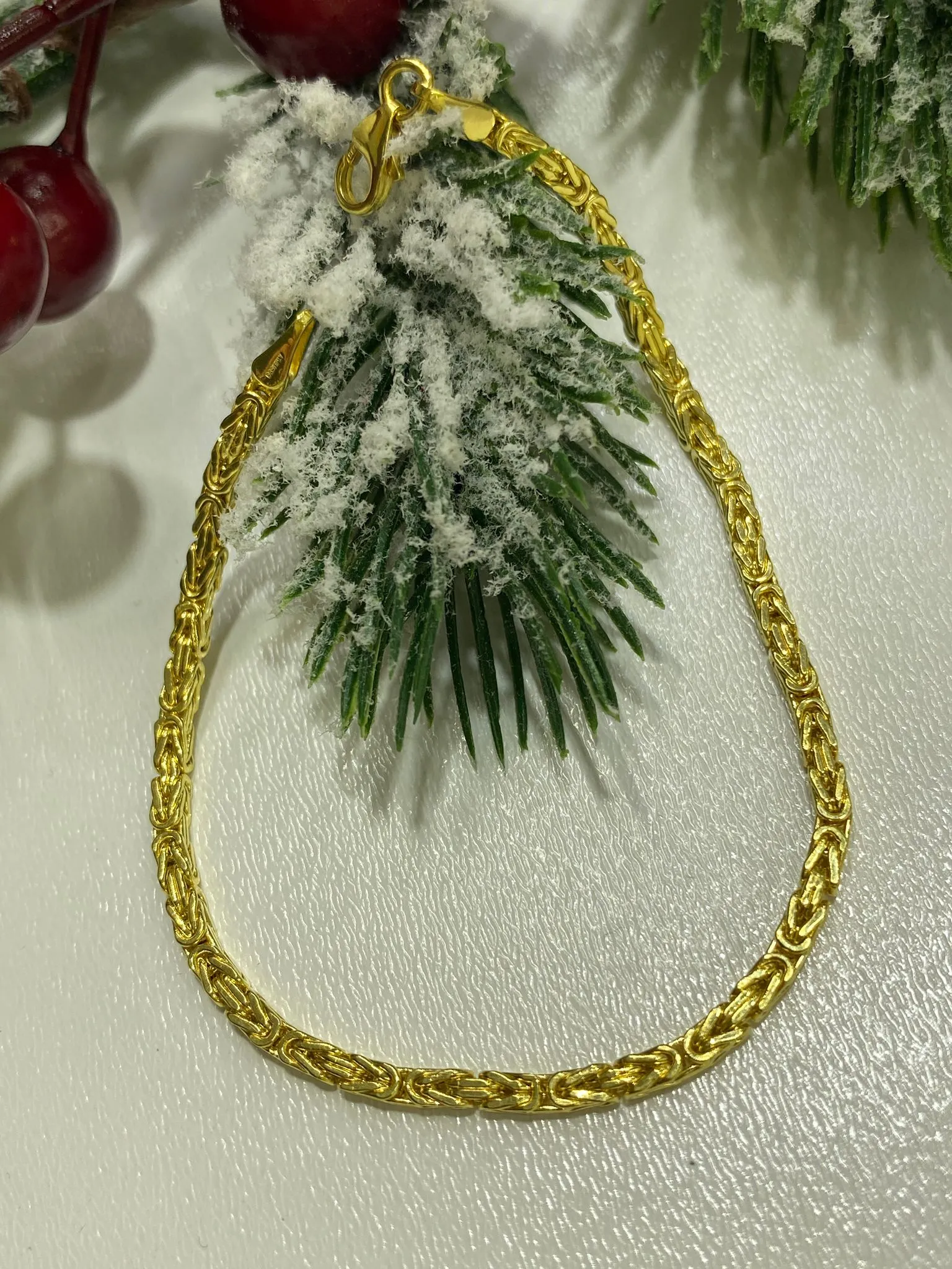 Favori Marka Kral Model Bileklik