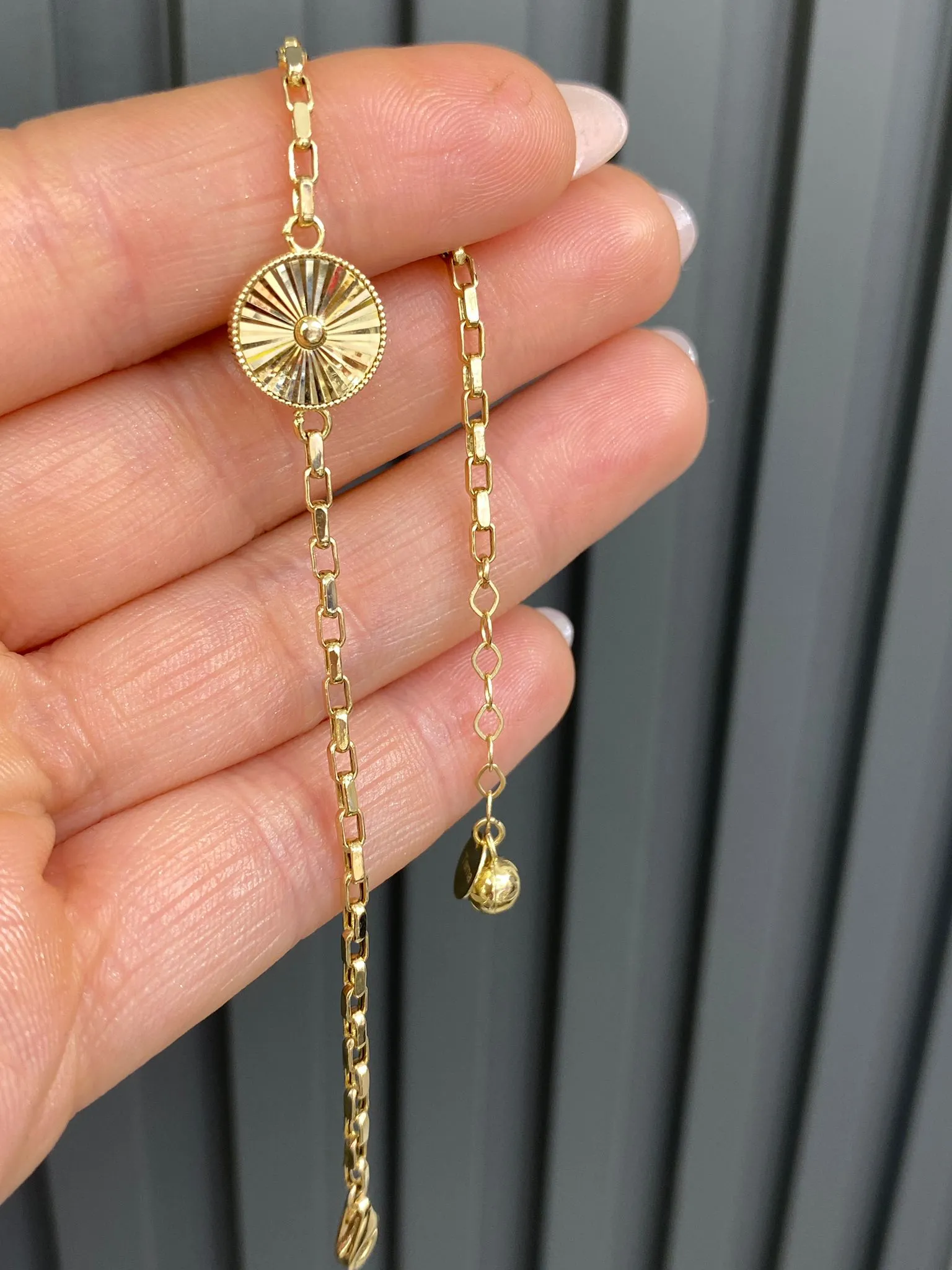 Favori Marka İtalyan Model Bileklik