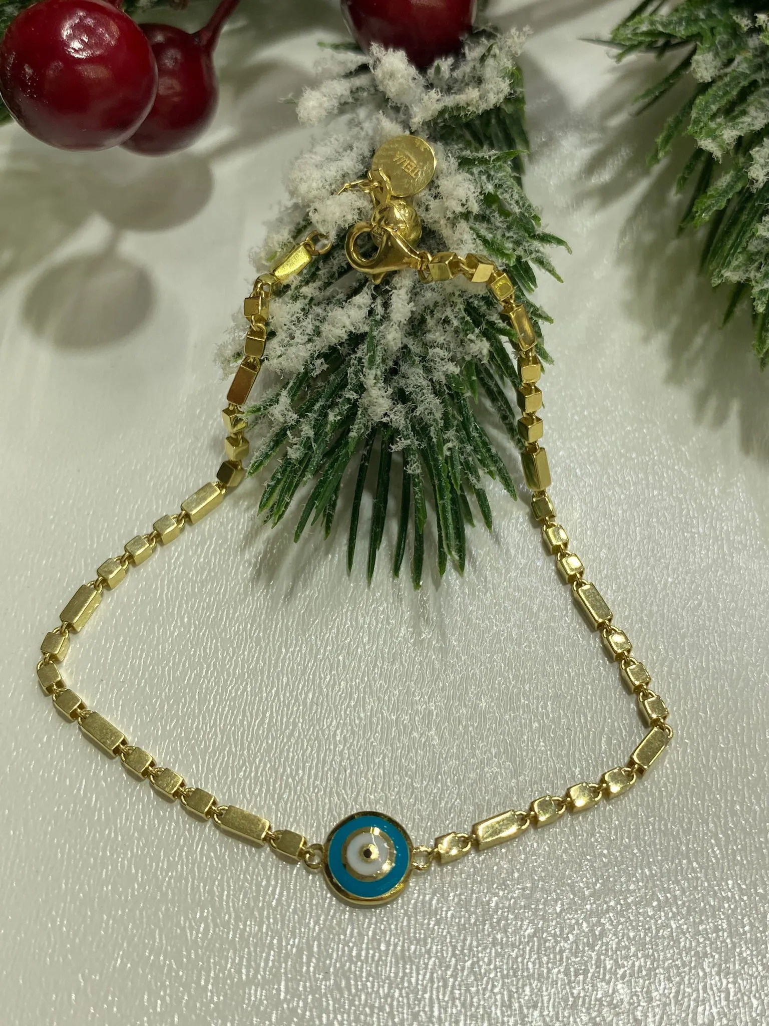 Favori Marka Mineli Model Bileklik