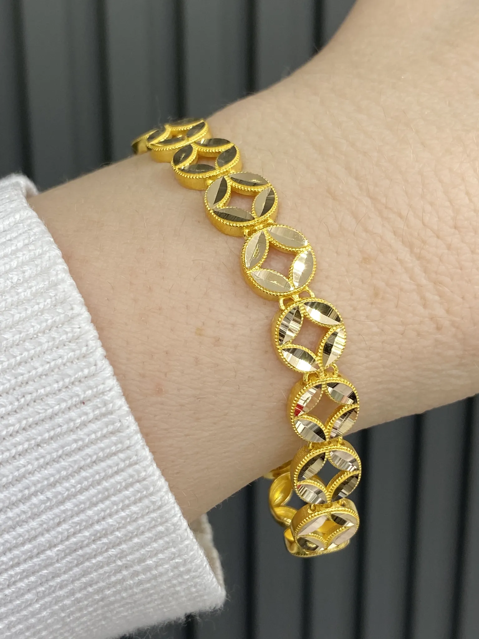 Favori Marka Tasarım Model Bileklik